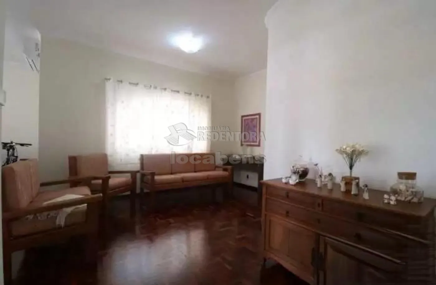 Casa, 3 quartos, 238 m² - Foto 2