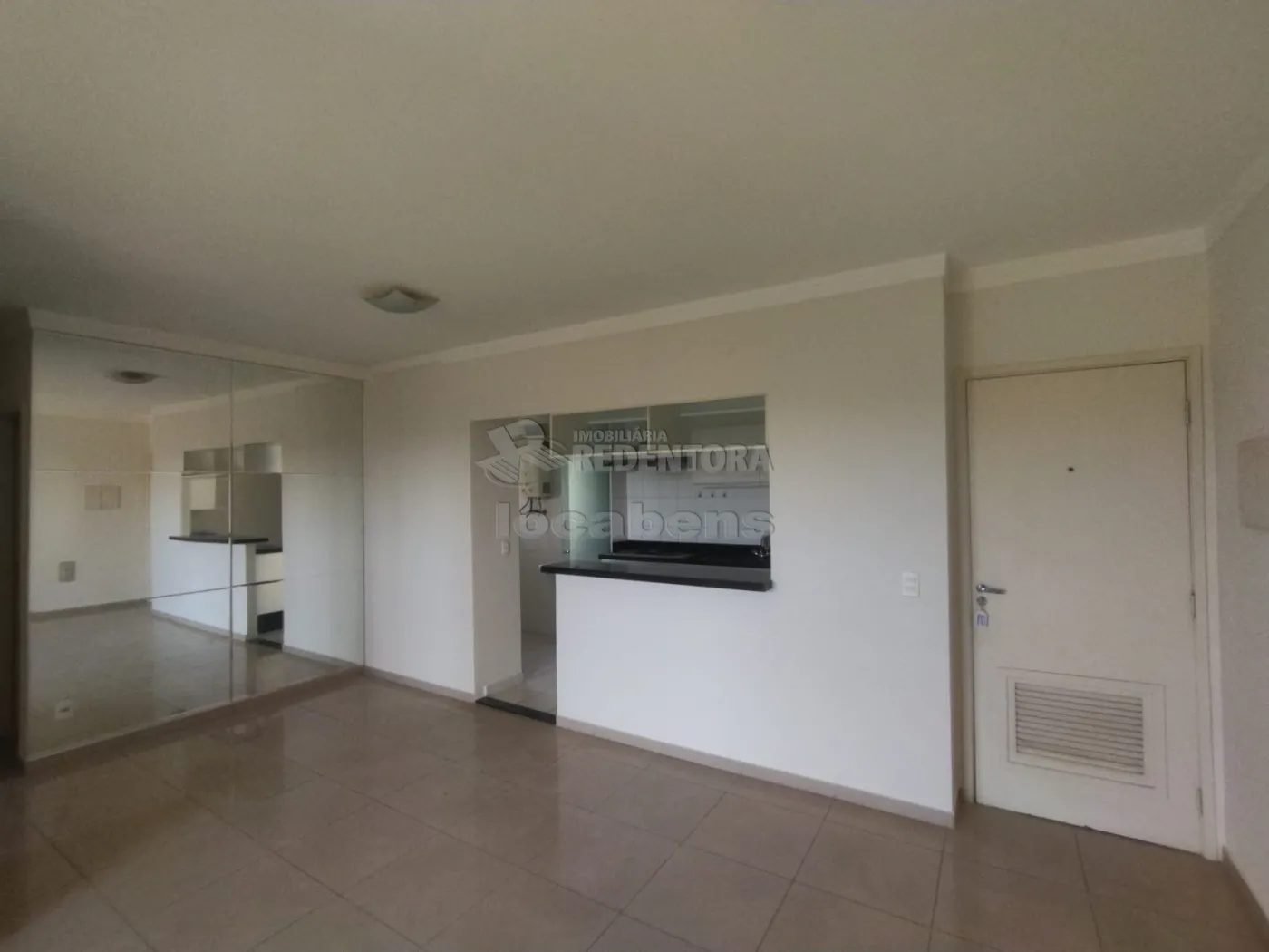 Alugar Apartamento / Padr&atilde;o em S&atilde;o Jos&eacute; do Rio Preto R$ 2.500,00 - Foto 2