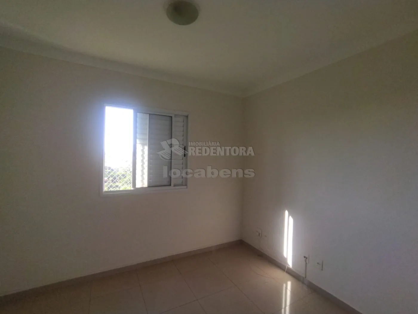 Alugar Apartamento / Padr&atilde;o em S&atilde;o Jos&eacute; do Rio Preto R$ 2.500,00 - Foto 10