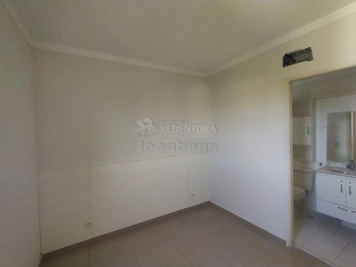 Alugar Apartamento / Padr&atilde;o em S&atilde;o Jos&eacute; do Rio Preto R$ 2.500,00 - Foto 14