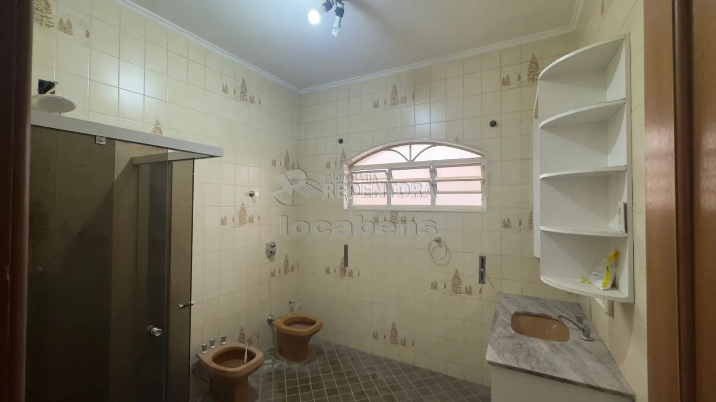 Alugar Casa / Padr&atilde;o em S&atilde;o Jos&eacute; do Rio Preto R$ 3.500,00 - Foto 3