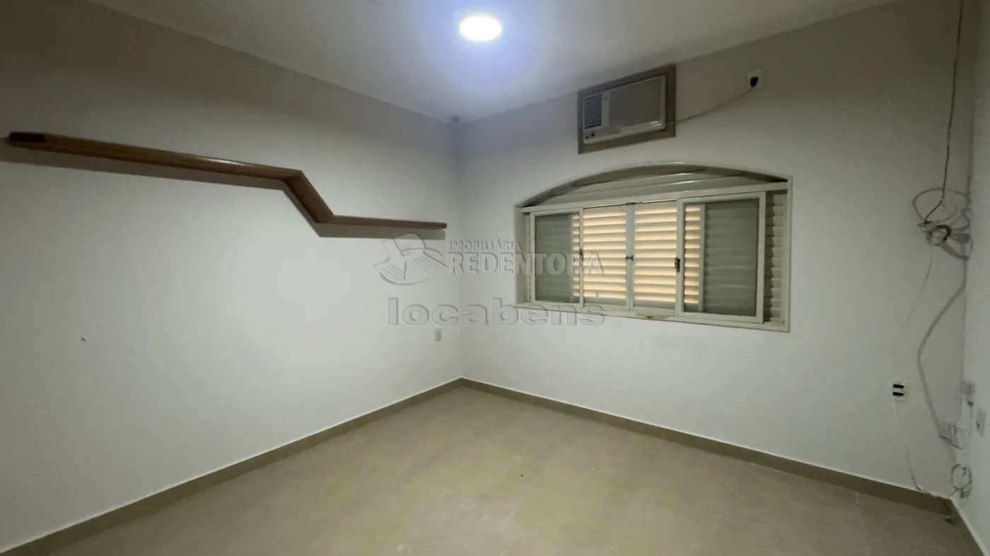 Alugar Casa / Padr&atilde;o em S&atilde;o Jos&eacute; do Rio Preto R$ 3.500,00 - Foto 6