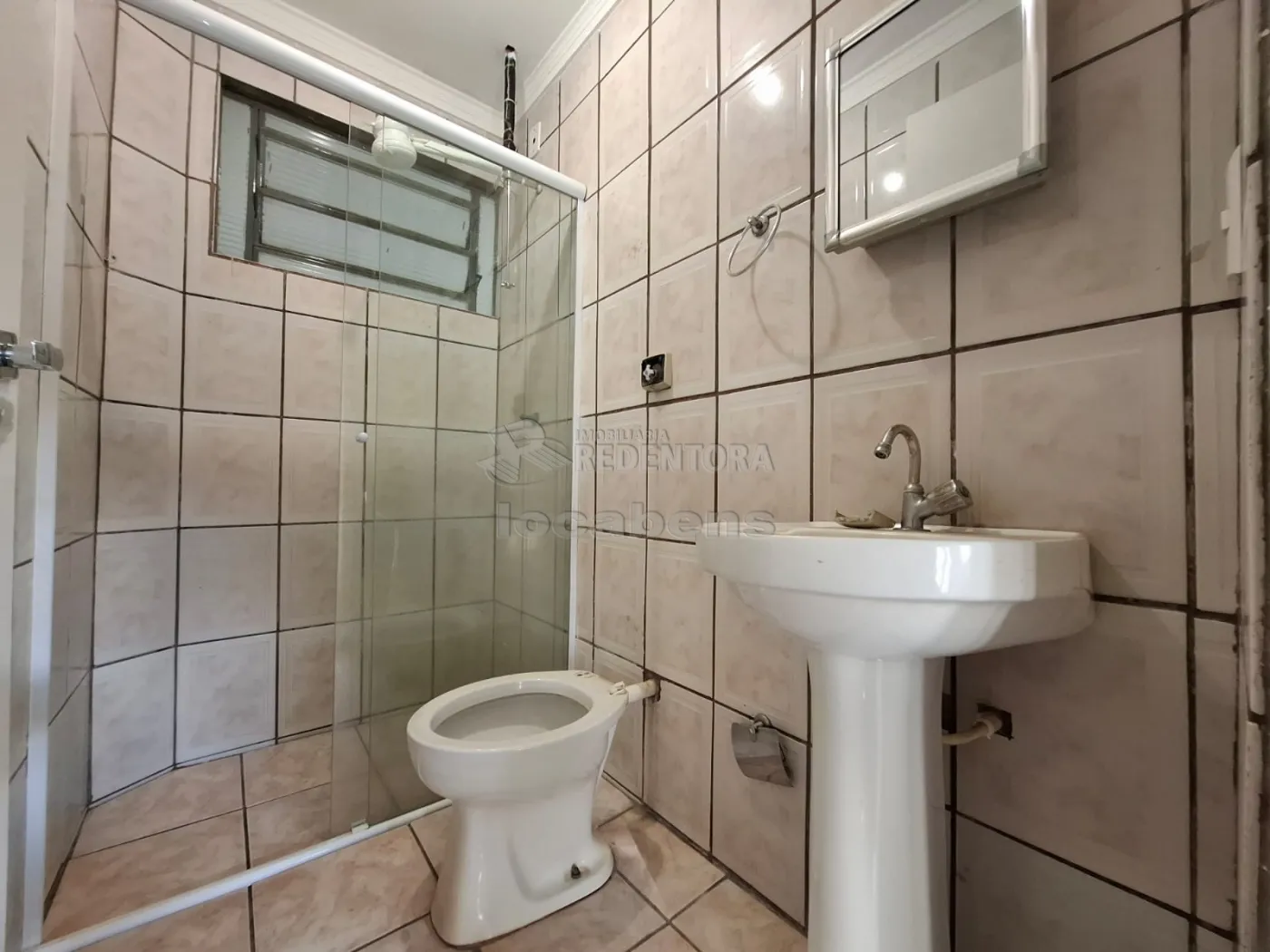 Comprar Casa / Padr&atilde;o em S&atilde;o Jos&eacute; do Rio Preto - Foto 11