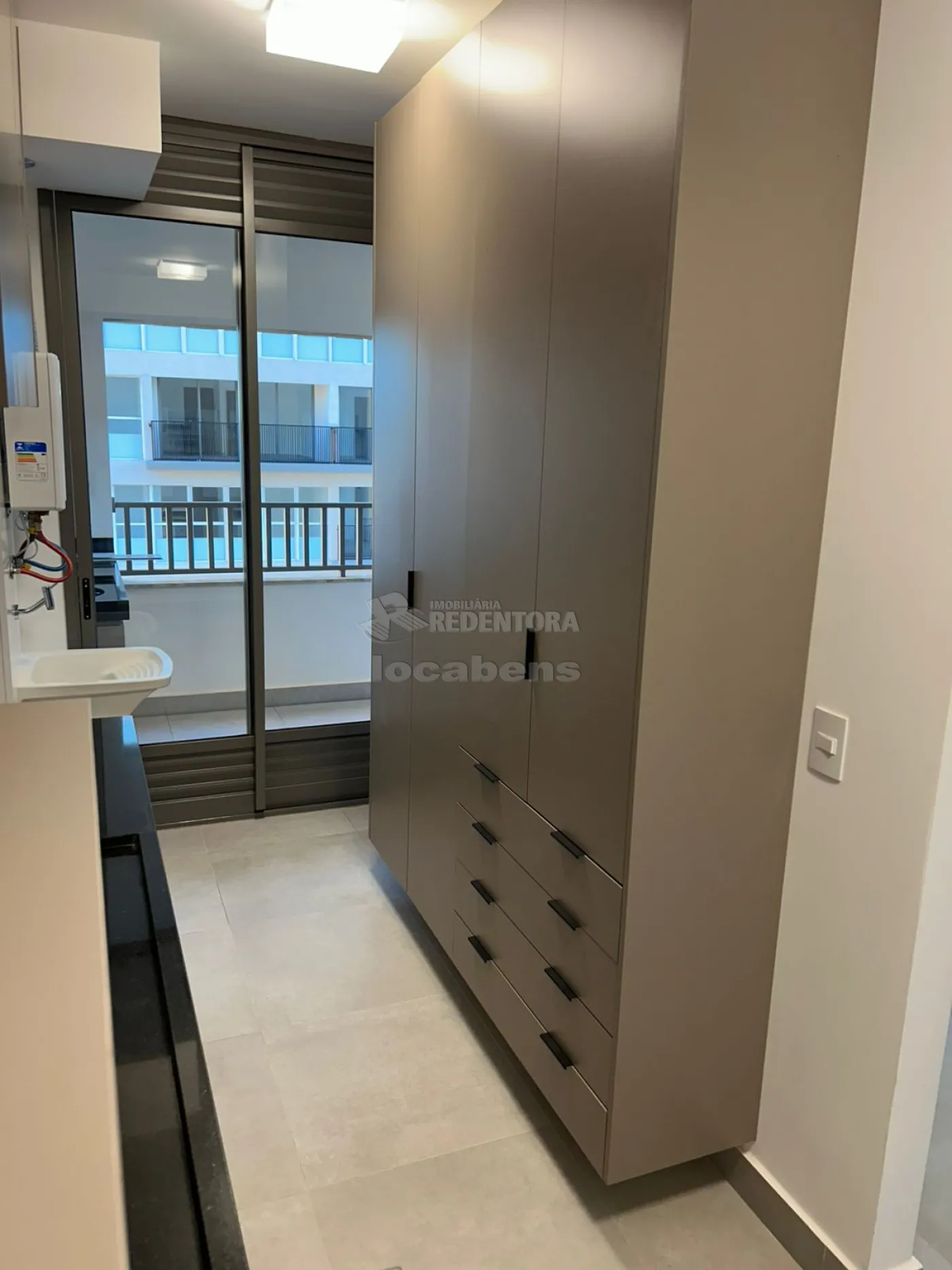 Alugar Apartamento / Padr&atilde;o em S&atilde;o Jos&eacute; do Rio Preto R$ 3.500,00 - Foto 1