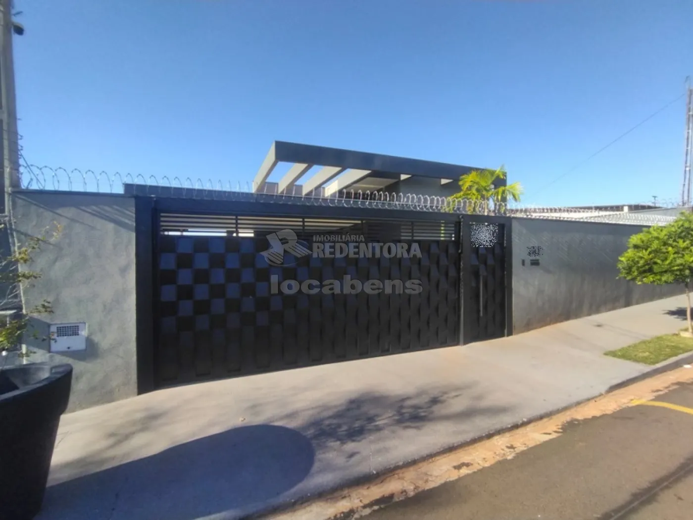 Comprar Casa / Padr&atilde;o em S&atilde;o Jos&eacute; do Rio Preto R$ 1.700.000,00 - Foto 1