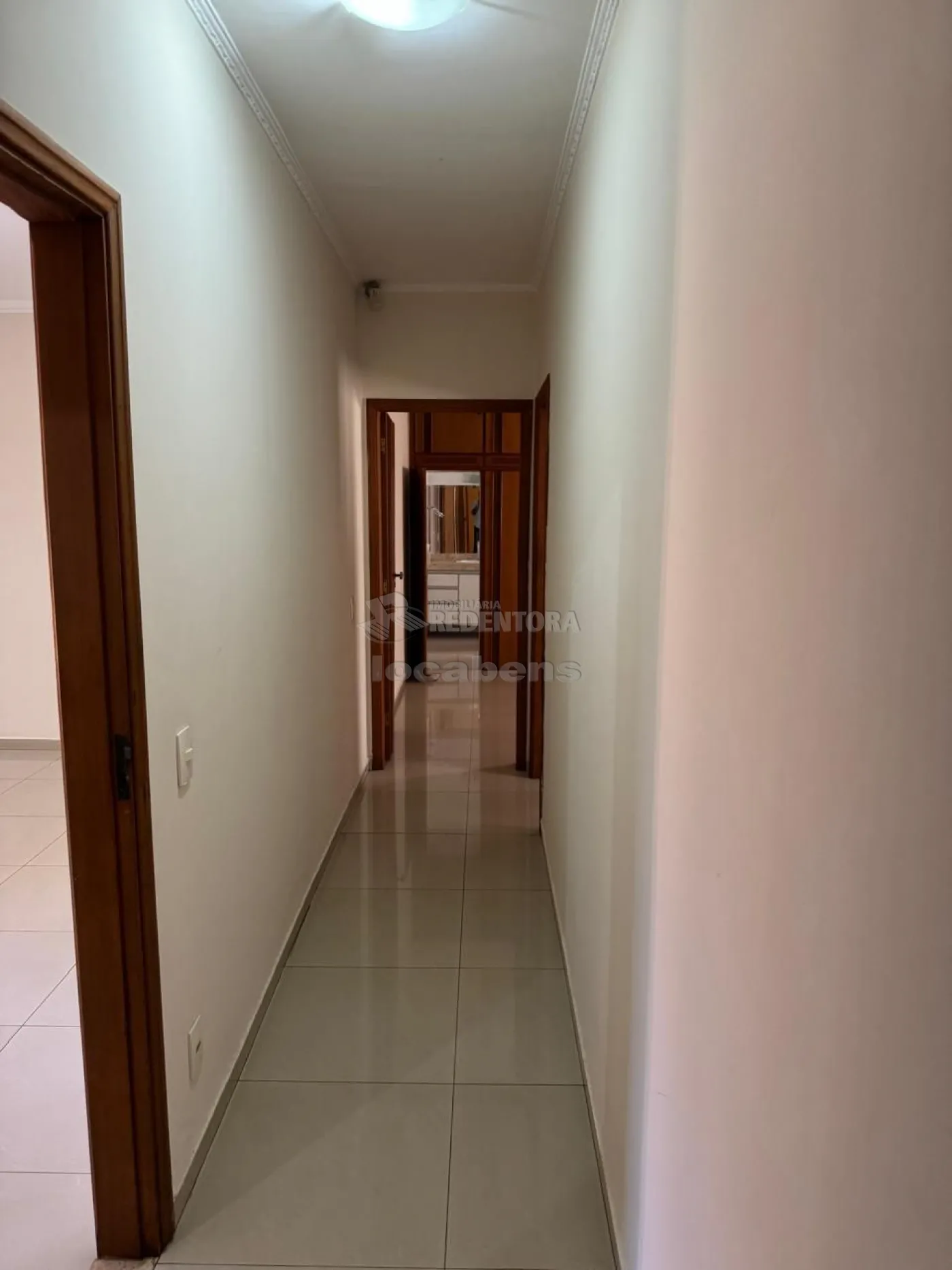 Alugar Casa / Padr&atilde;o em S&atilde;o Jos&eacute; do Rio Preto R$ 5.000,00 - Foto 2