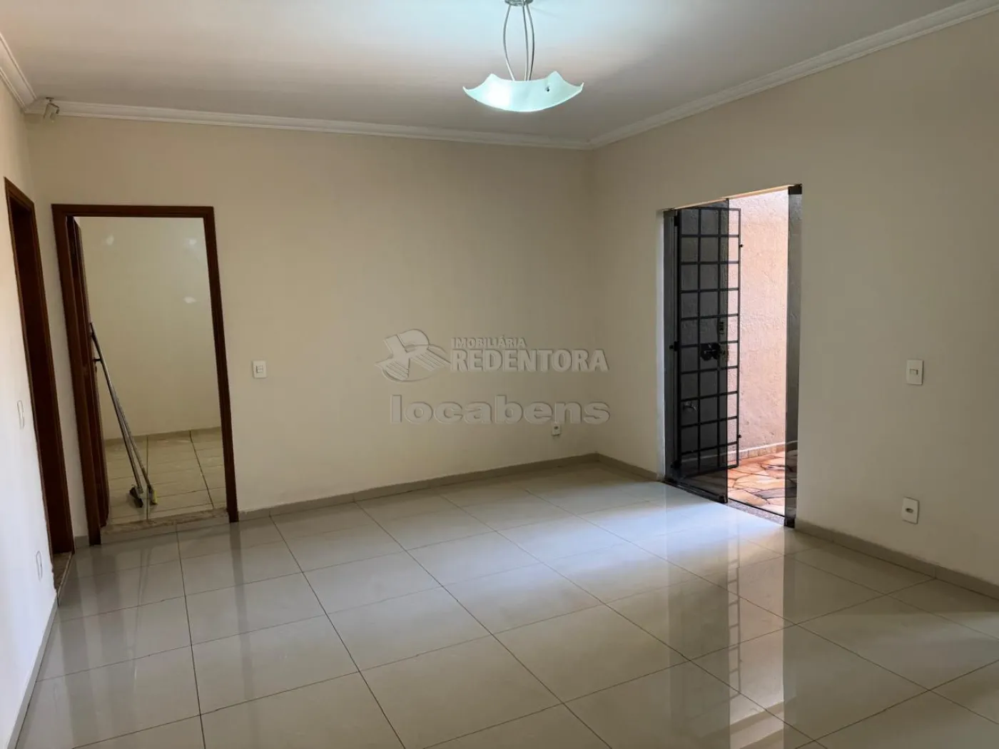 Alugar Casa / Padr&atilde;o em S&atilde;o Jos&eacute; do Rio Preto R$ 5.000,00 - Foto 8