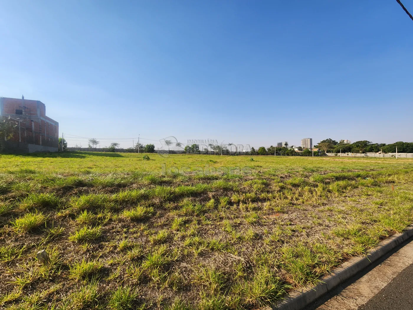 Comprar Terreno / Condom&iacute;nio em S&atilde;o Jos&eacute; do Rio Preto R$ 510.000,00 - Foto 2