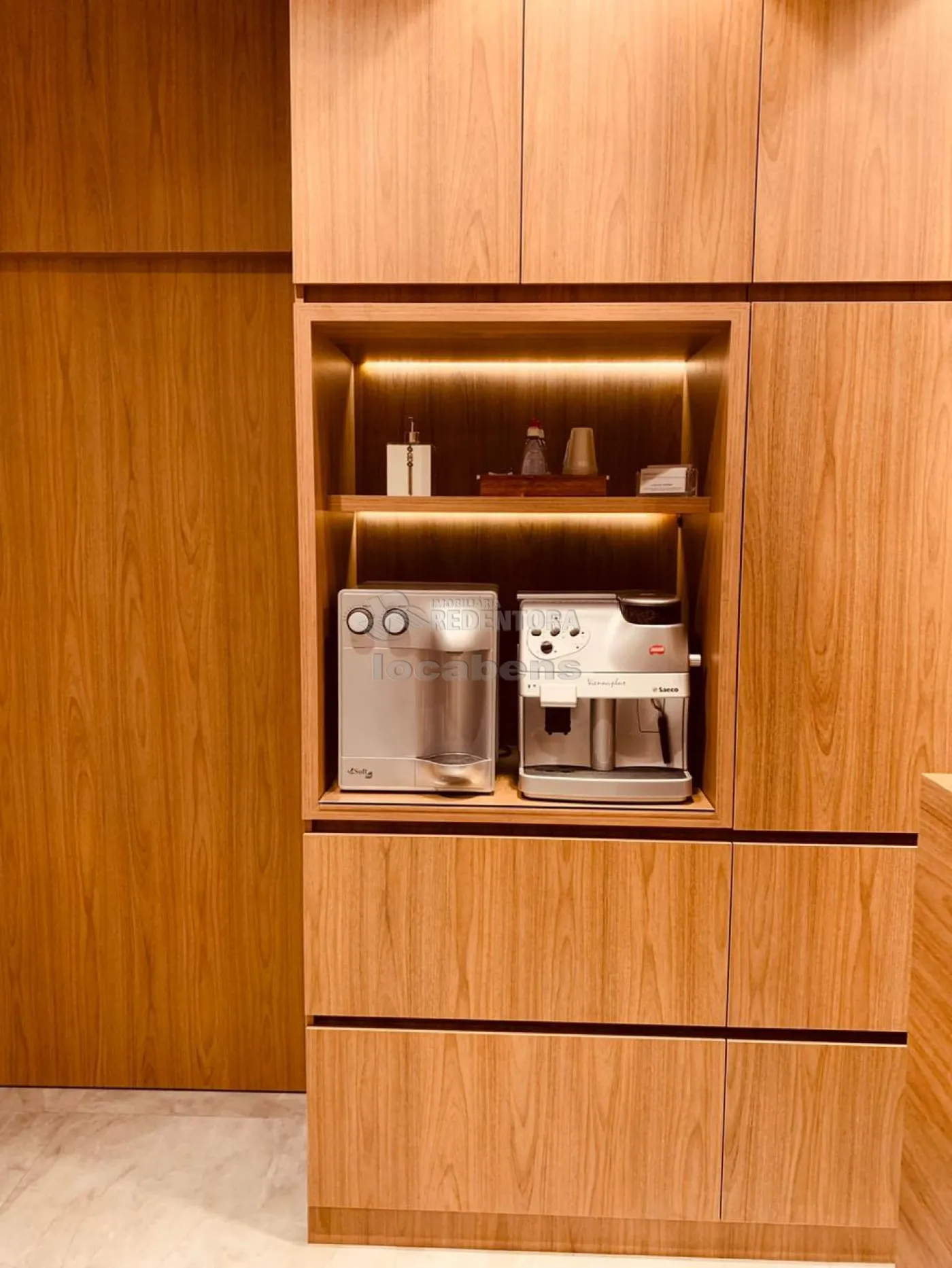 Comprar Comercial / Sala em S&atilde;o Jos&eacute; do Rio Preto R$ 950.000,00 - Foto 4