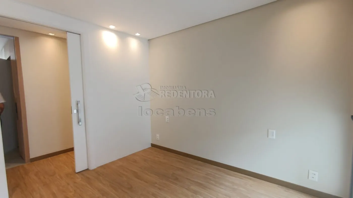 Alugar Apartamento / Padr&atilde;o em S&atilde;o Jos&eacute; do Rio Preto R$ 21.000,00 - Foto 32
