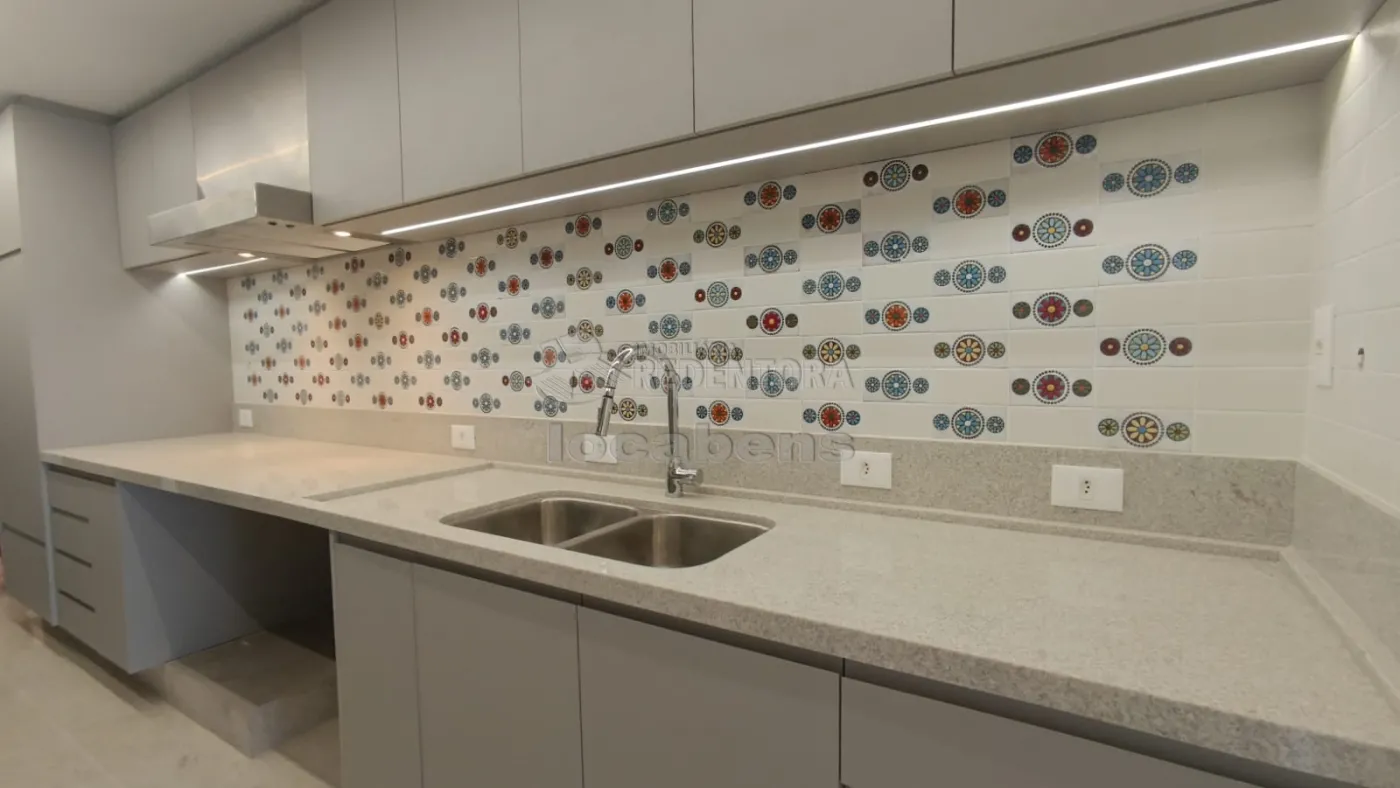 Alugar Apartamento / Padr&atilde;o em S&atilde;o Jos&eacute; do Rio Preto R$ 21.000,00 - Foto 14
