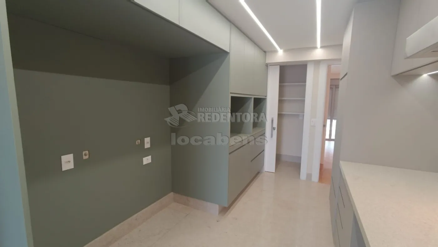 Alugar Apartamento / Padr&atilde;o em S&atilde;o Jos&eacute; do Rio Preto R$ 21.000,00 - Foto 11