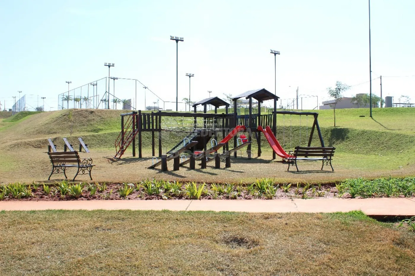 Terreno, 225 m² - Foto 2