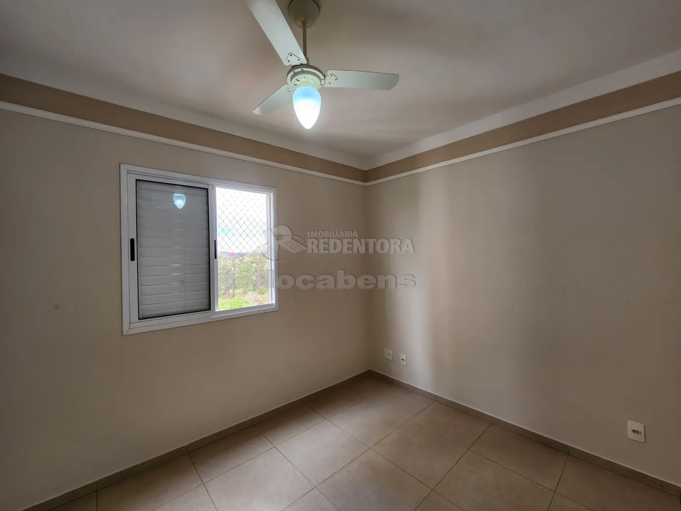 Comprar Apartamento / Padr&atilde;o em S&atilde;o Jos&eacute; do Rio Preto - Foto 6
