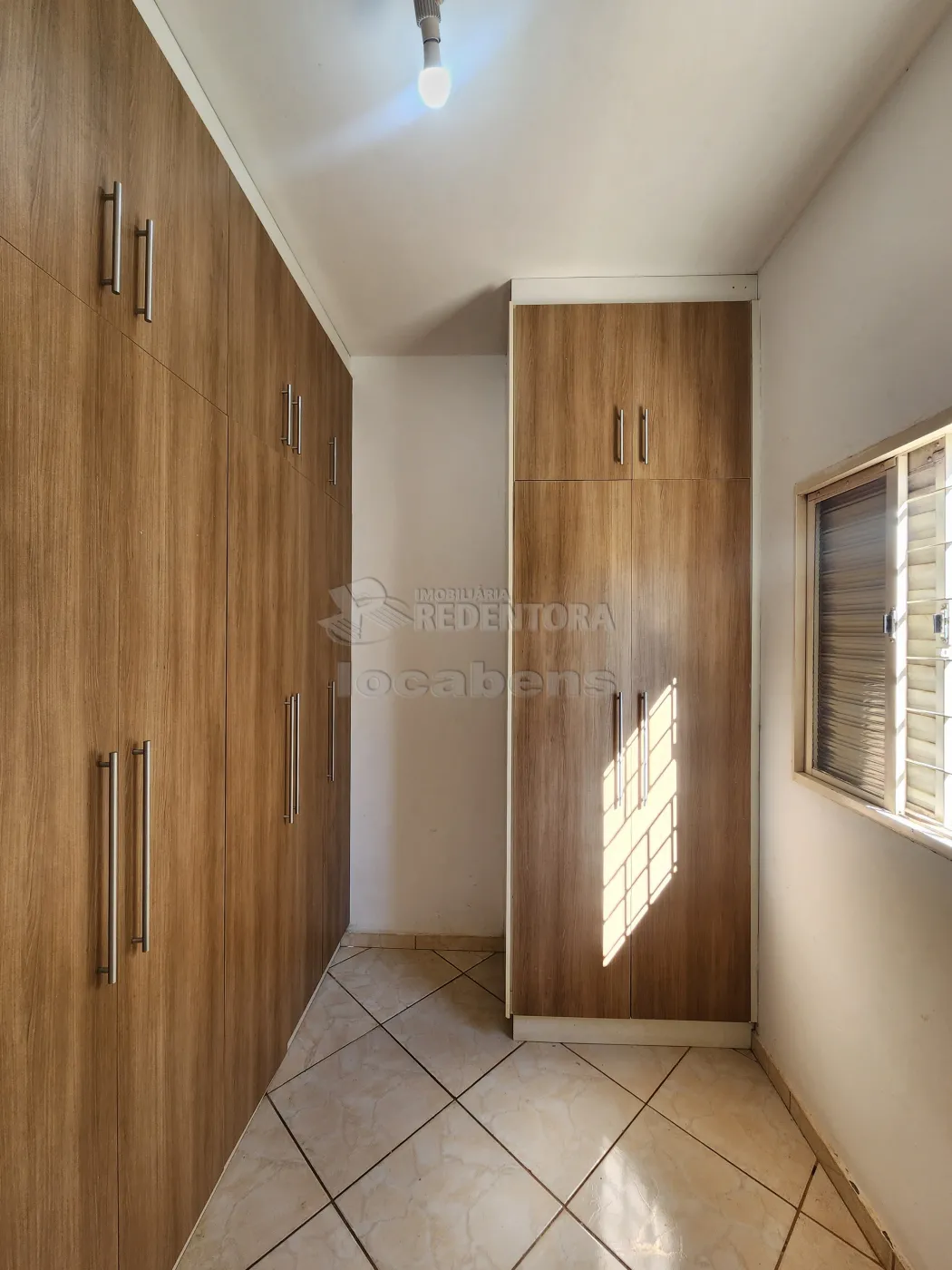 Alugar Casa / Padr&atilde;o em S&atilde;o Jos&eacute; do Rio Preto R$ 2.500,00 - Foto 9