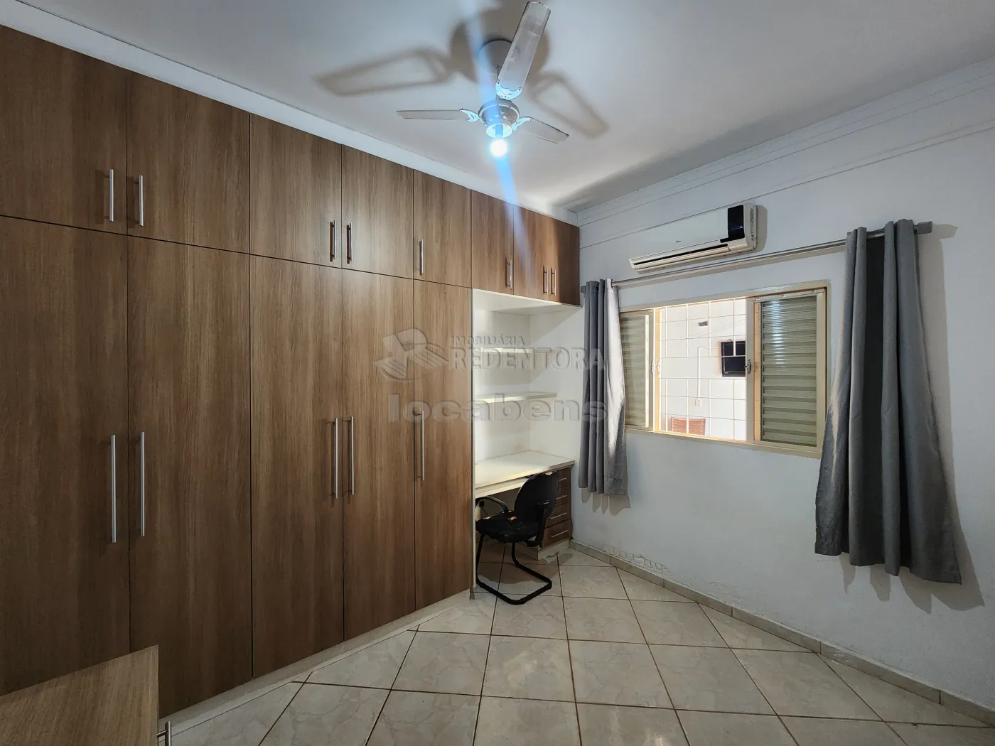 Alugar Casa / Padr&atilde;o em S&atilde;o Jos&eacute; do Rio Preto R$ 2.500,00 - Foto 11