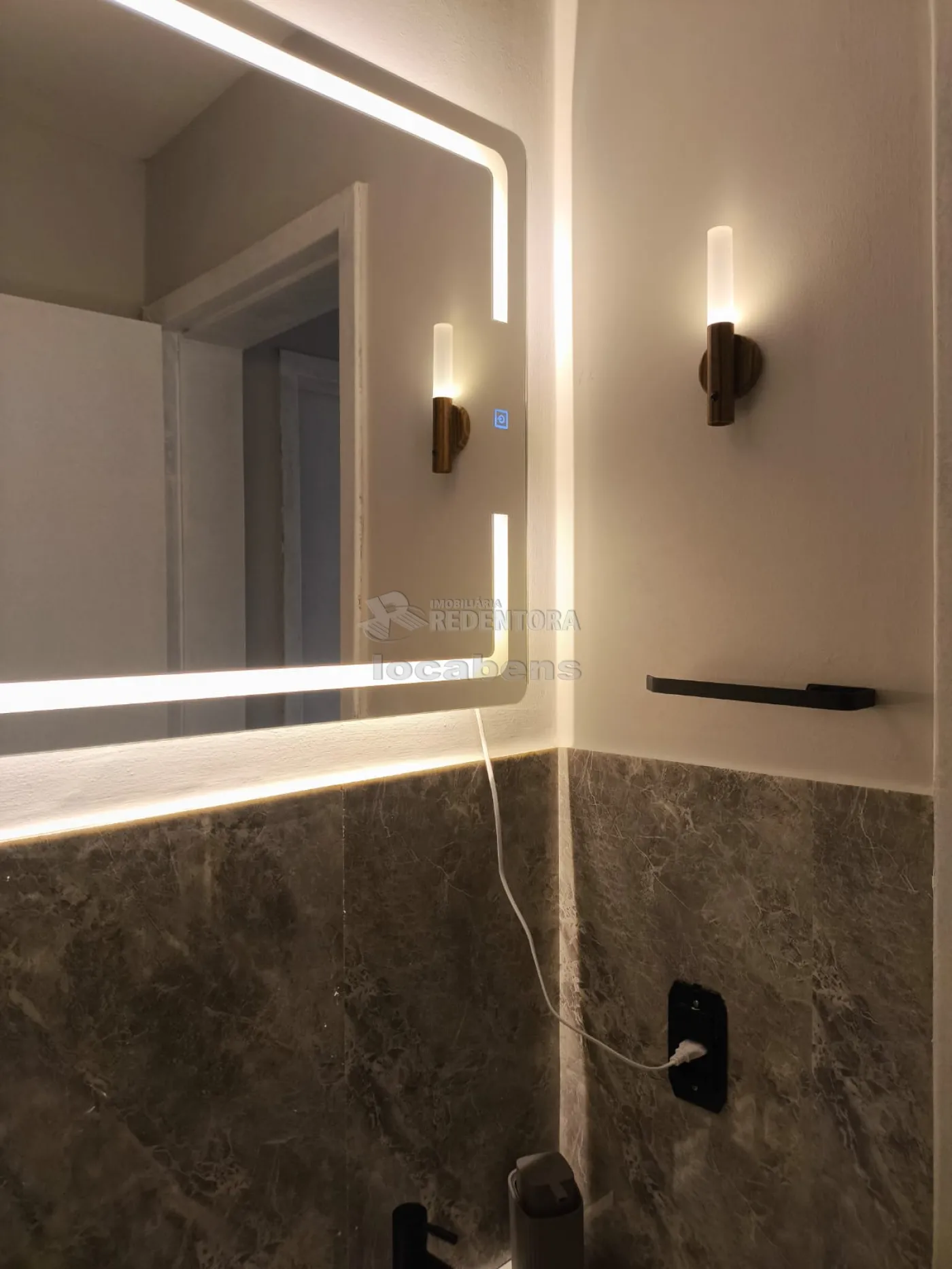 Alugar Apartamento / Padr&atilde;o em S&atilde;o Jos&eacute; do Rio Preto R$ 1.500,00 - Foto 4