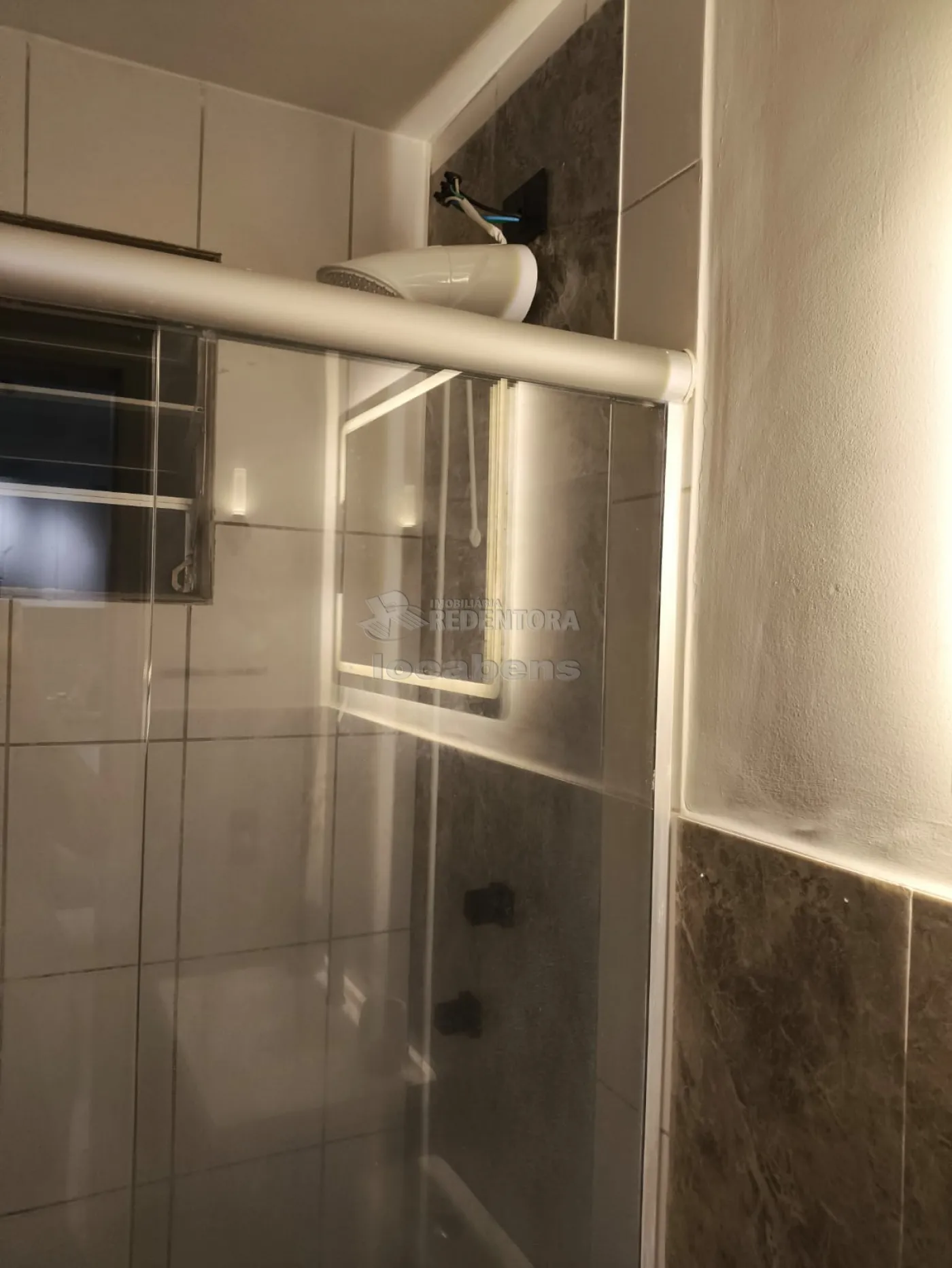 Alugar Apartamento / Padr&atilde;o em S&atilde;o Jos&eacute; do Rio Preto R$ 1.500,00 - Foto 5