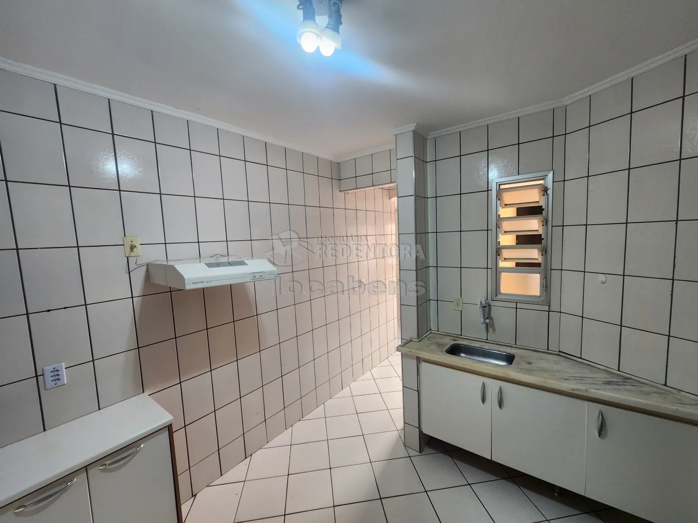 Alugar Apartamento / Padr&atilde;o em S&atilde;o Jos&eacute; do Rio Preto R$ 1.100,00 - Foto 5