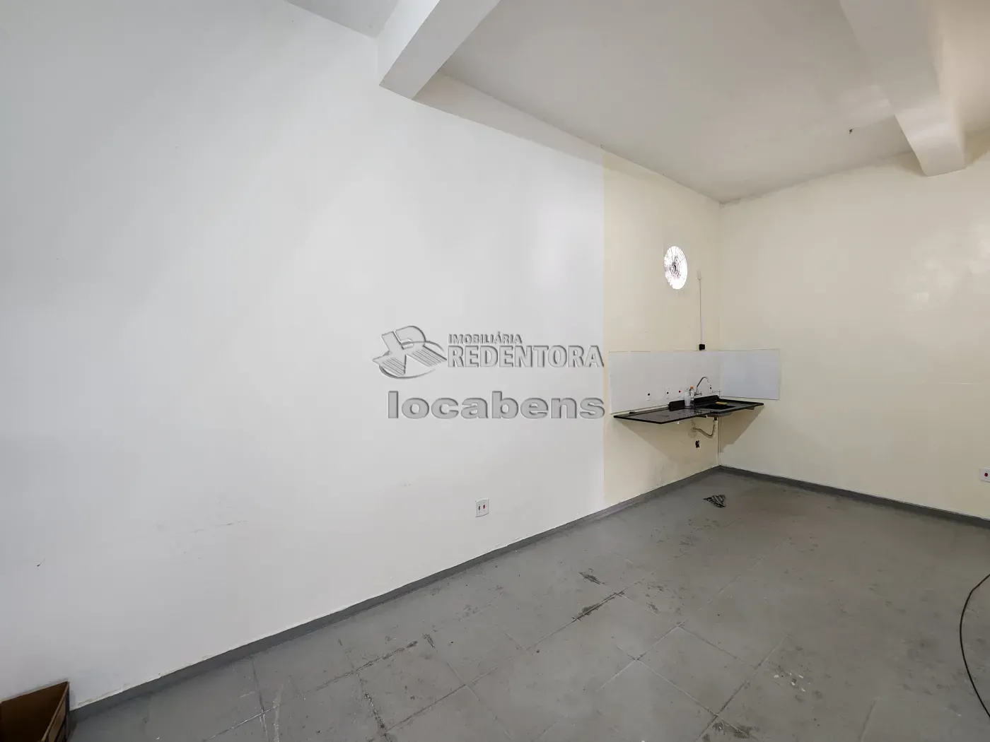 Alugar Comercial / Sal&atilde;o em S&atilde;o Jos&eacute; do Rio Preto R$ 1.600,00 - Foto 4