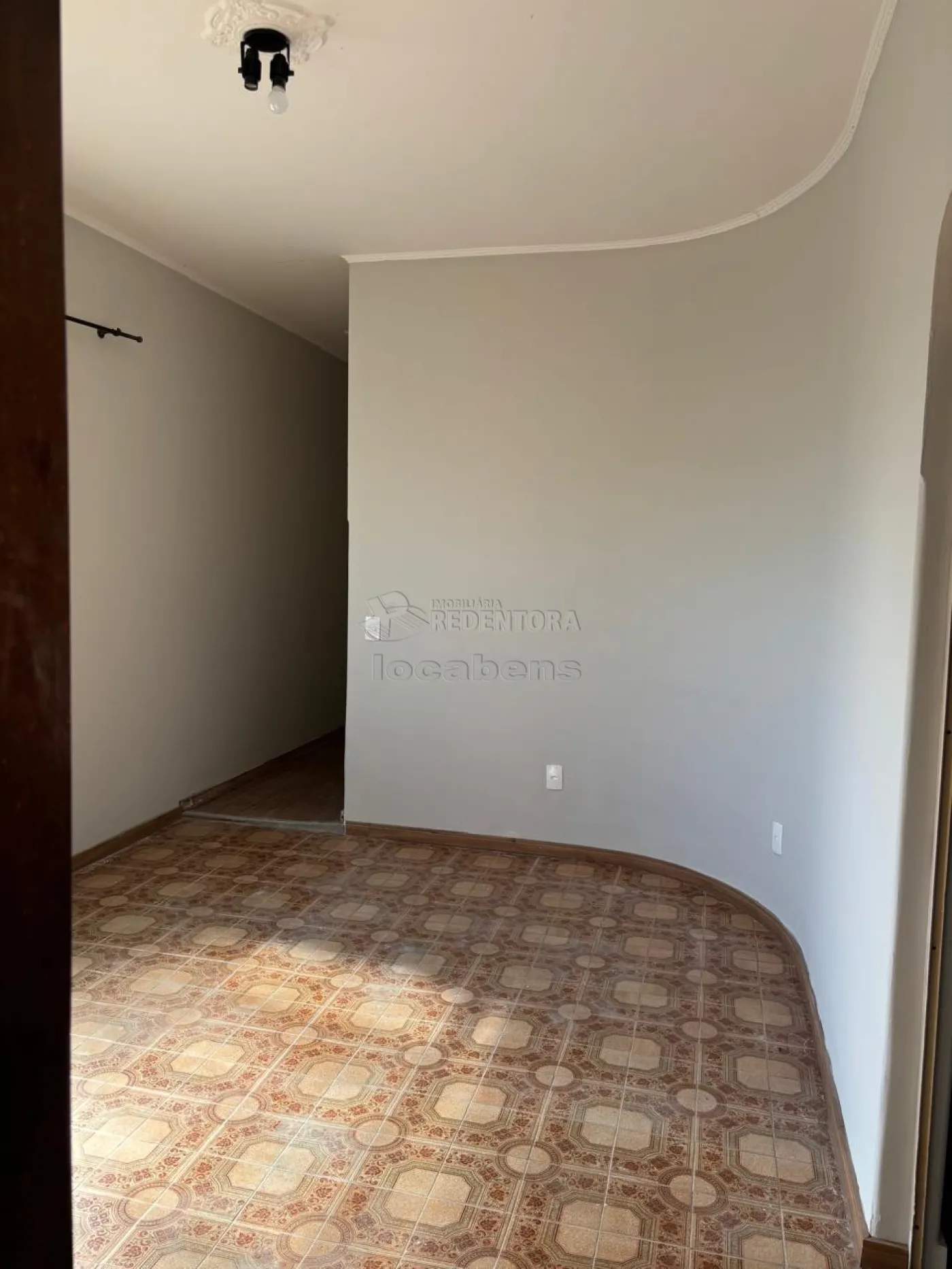 Alugar Casa / Padr&atilde;o em S&atilde;o Jos&eacute; do Rio Preto R$ 2.500,00 - Foto 6