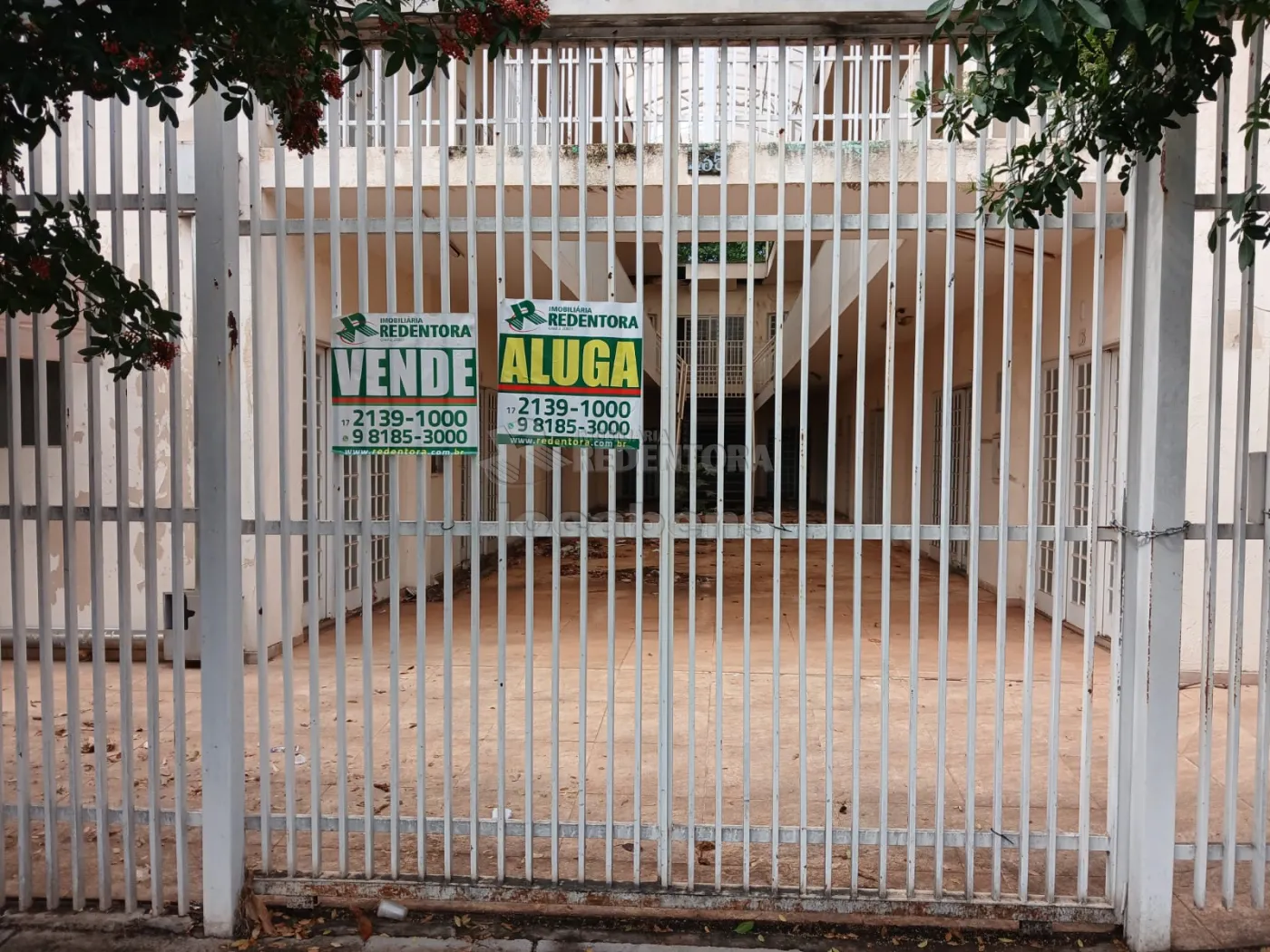 Alugar Comercial / Sal&atilde;o em S&atilde;o Jos&eacute; do Rio Preto R$ 7.000,00 - Foto 32