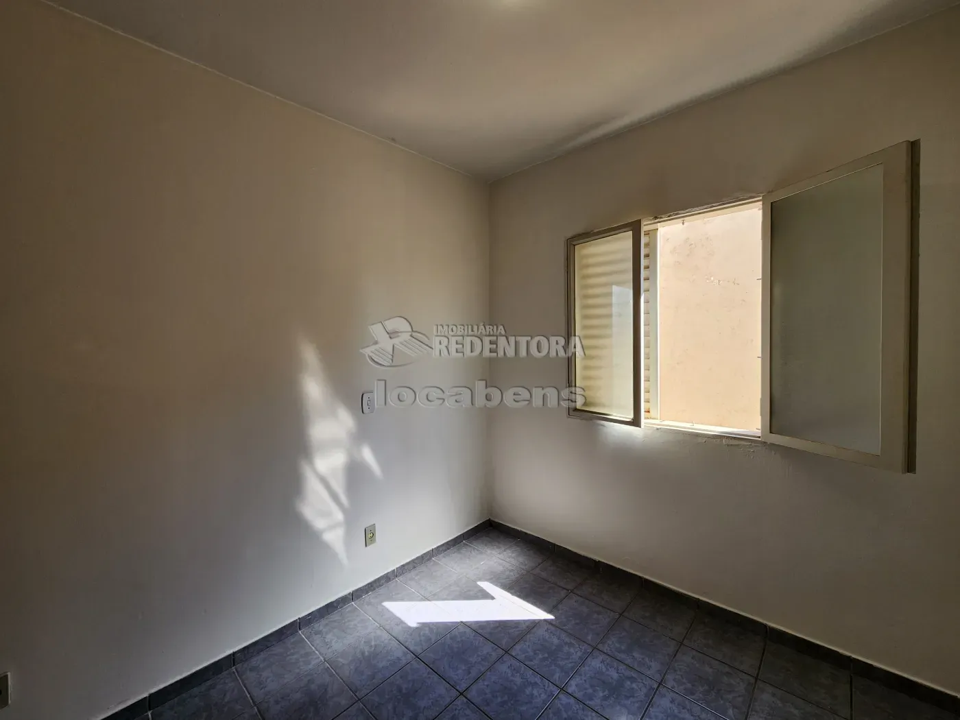 Alugar Apartamento / Padr&atilde;o em S&atilde;o Jos&eacute; do Rio Preto R$ 1.300,00 - Foto 10