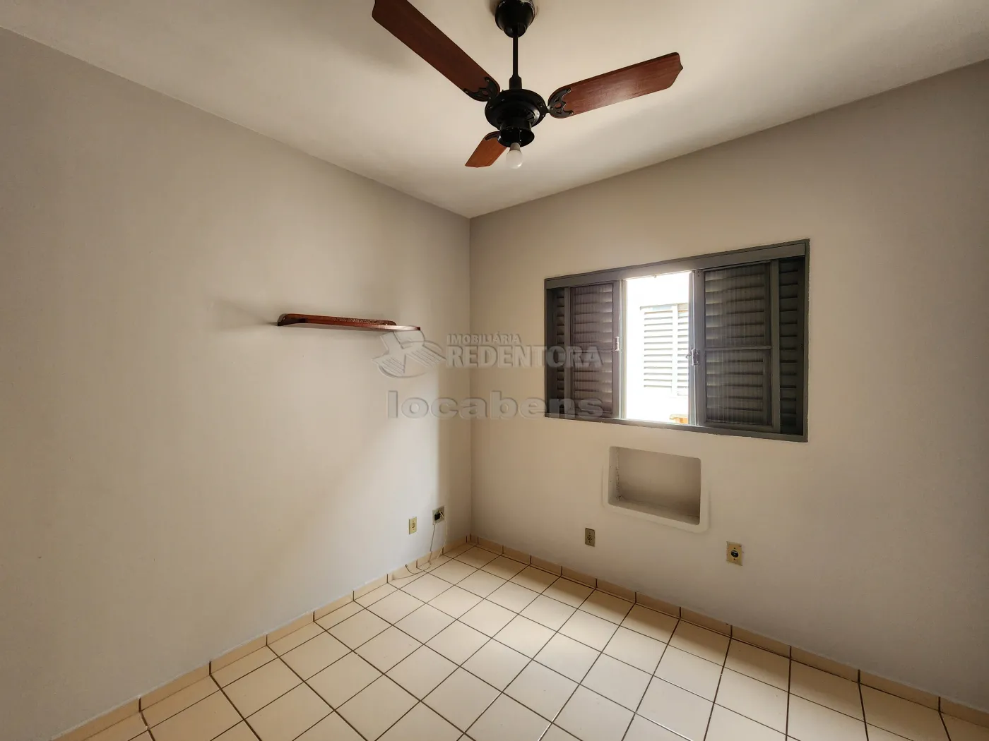 Alugar Apartamento / Padr&atilde;o em S&atilde;o Jos&eacute; do Rio Preto R$ 970,00 - Foto 7