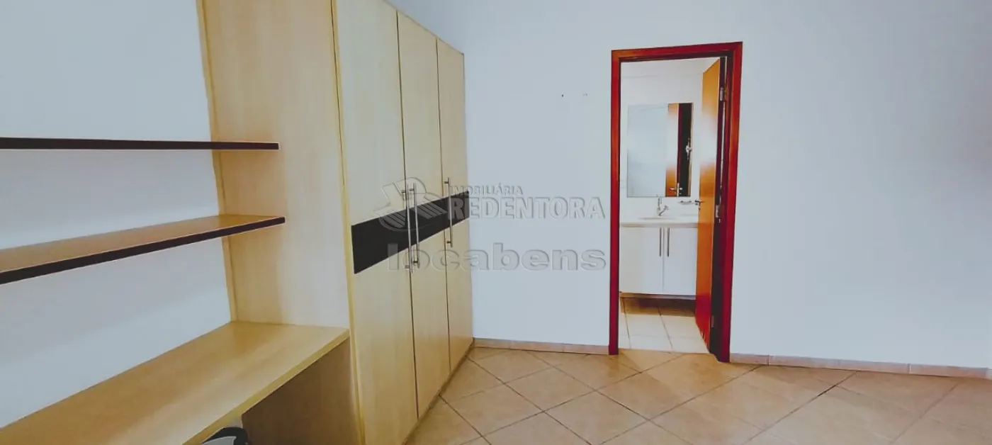 Alugar Apartamento / Padr&atilde;o em S&atilde;o Jos&eacute; do Rio Preto R$ 2.200,00 - Foto 29