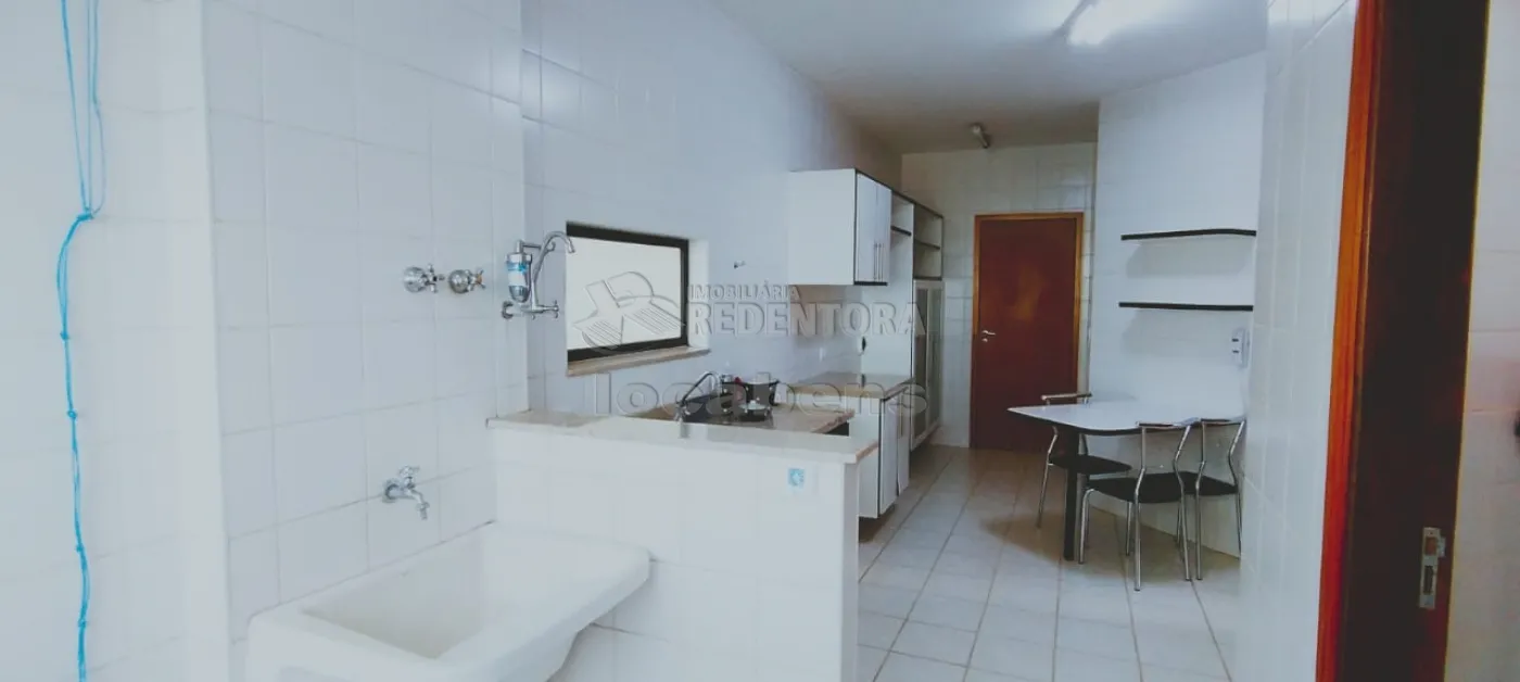 Alugar Apartamento / Padr&atilde;o em S&atilde;o Jos&eacute; do Rio Preto R$ 2.200,00 - Foto 16