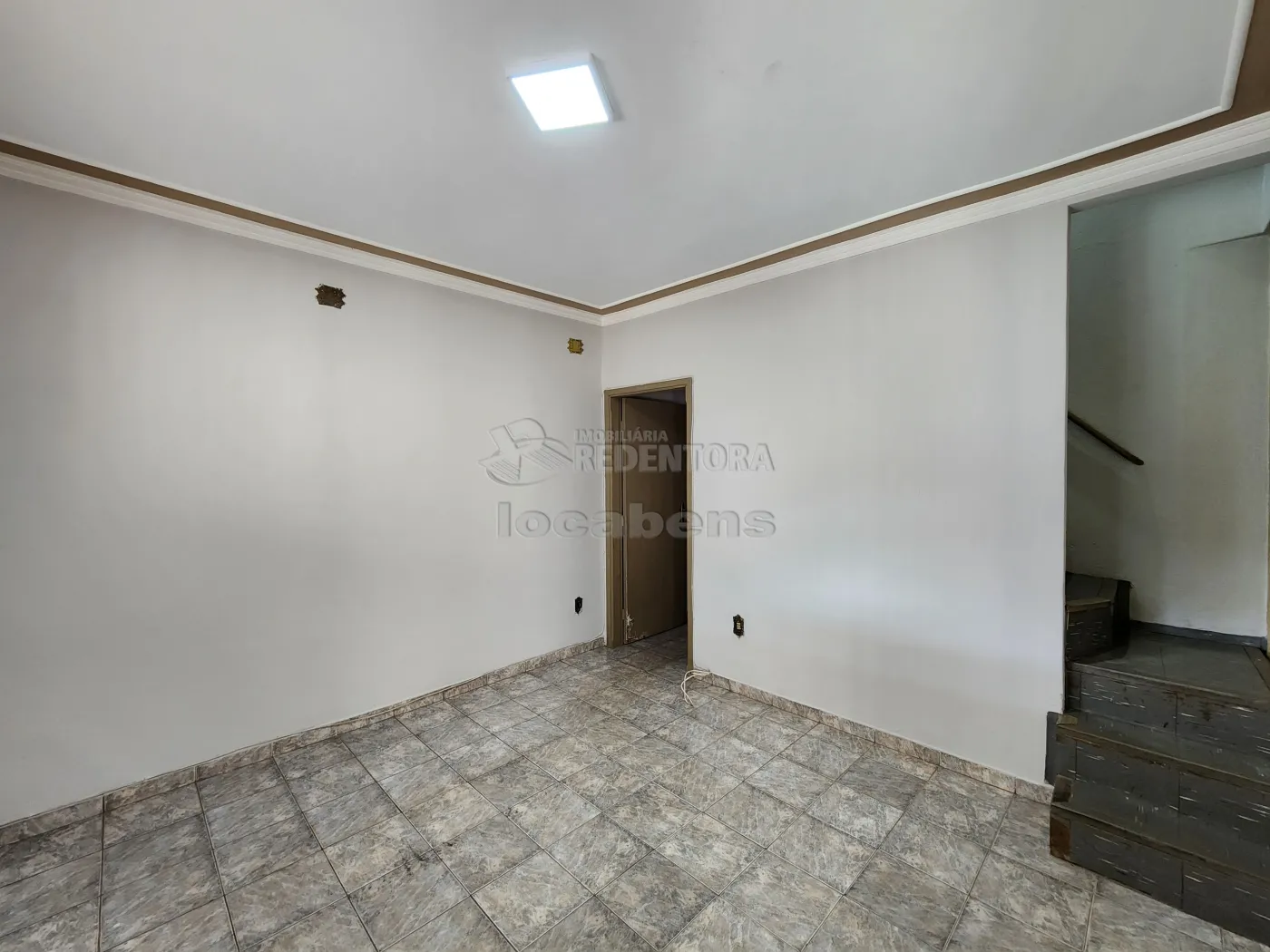 Alugar Casa / Padr&atilde;o em S&atilde;o Jos&eacute; do Rio Preto R$ 1.400,00 - Foto 2