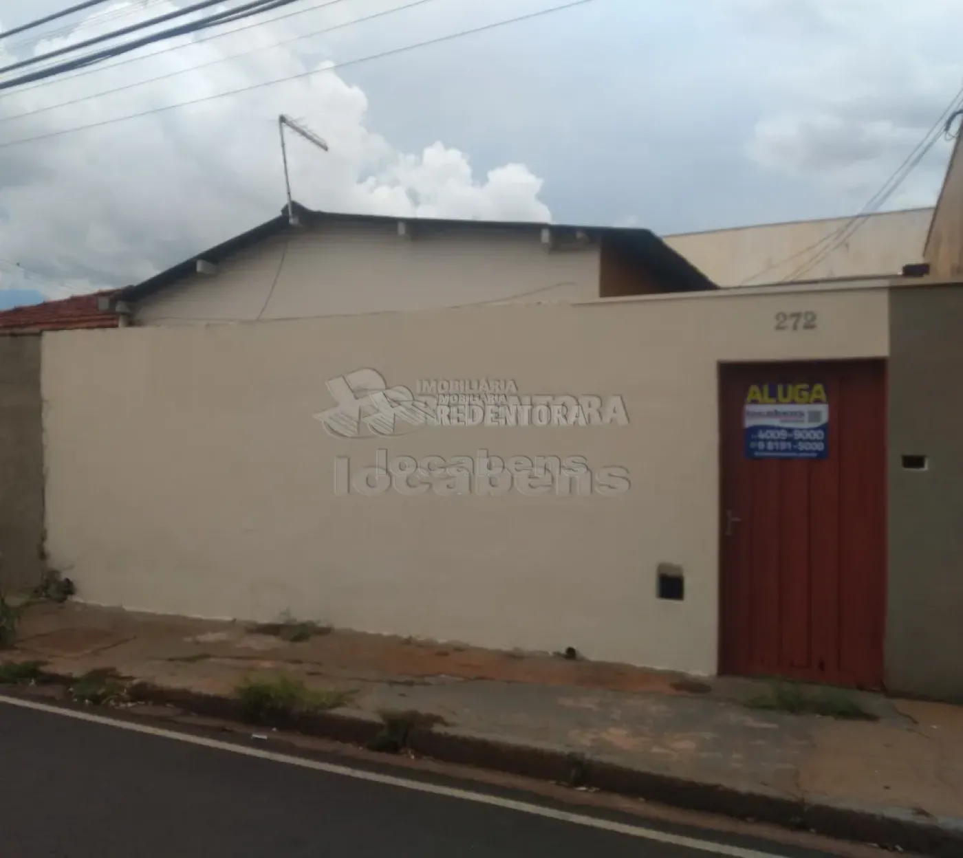 Alugar Casa / Padr&atilde;o em S&atilde;o Jos&eacute; do Rio Preto R$ 600,00 - Foto 1