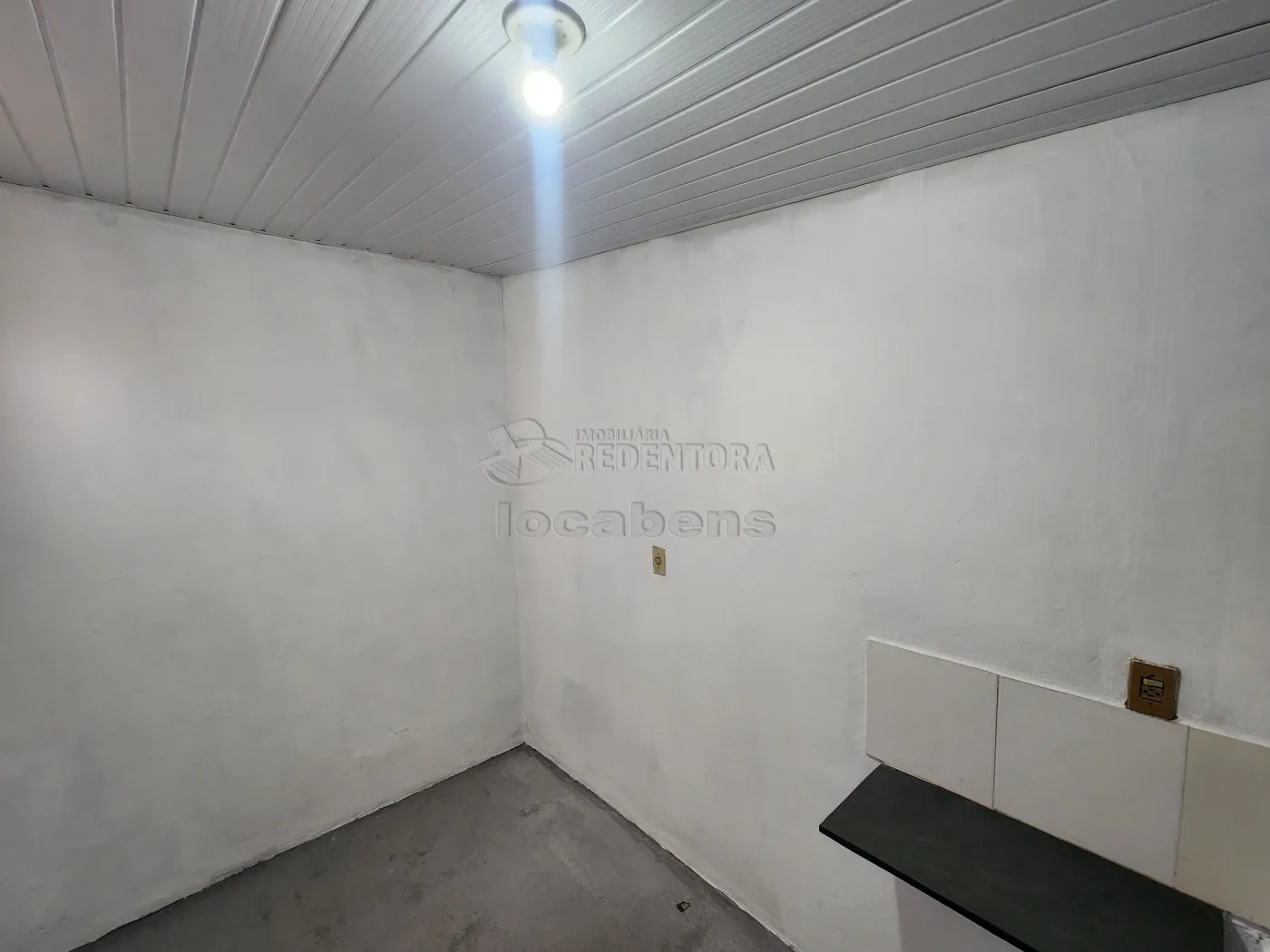 Alugar Casa / Padr&atilde;o em S&atilde;o Jos&eacute; do Rio Preto R$ 600,00 - Foto 3