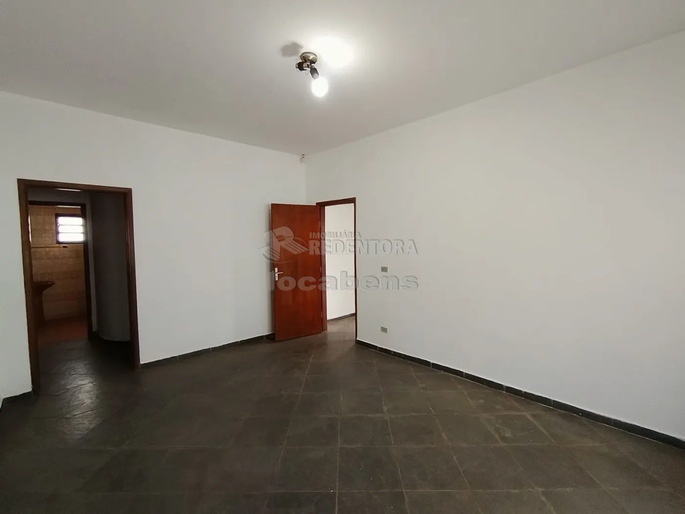 Alugar Casa / Padr&atilde;o em S&atilde;o Jos&eacute; do Rio Preto R$ 3.500,00 - Foto 3