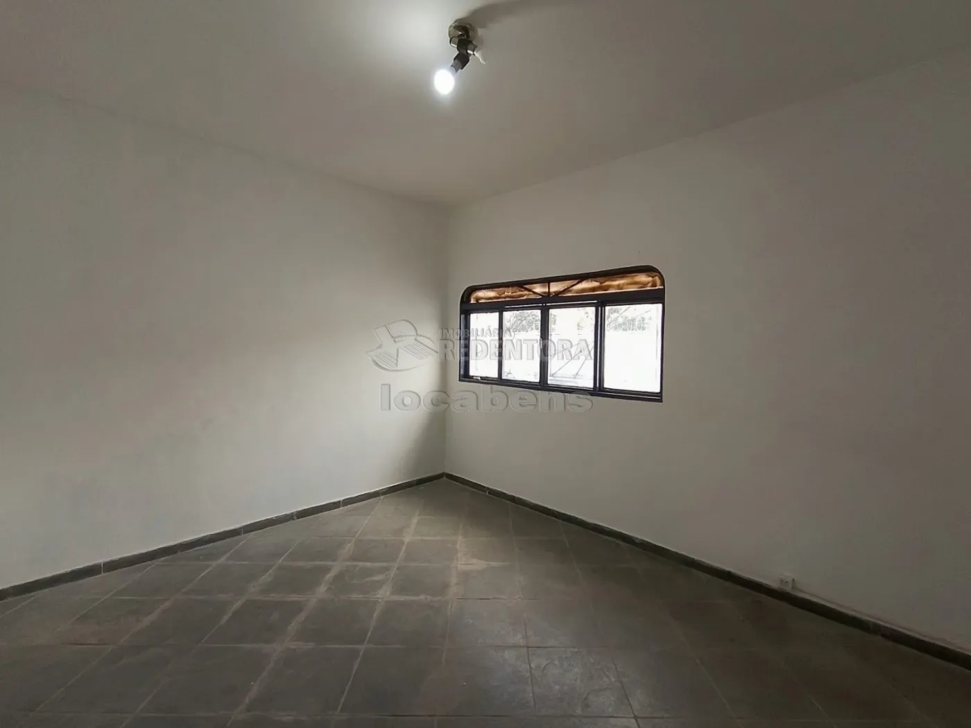 Alugar Casa / Padr&atilde;o em S&atilde;o Jos&eacute; do Rio Preto R$ 3.500,00 - Foto 4