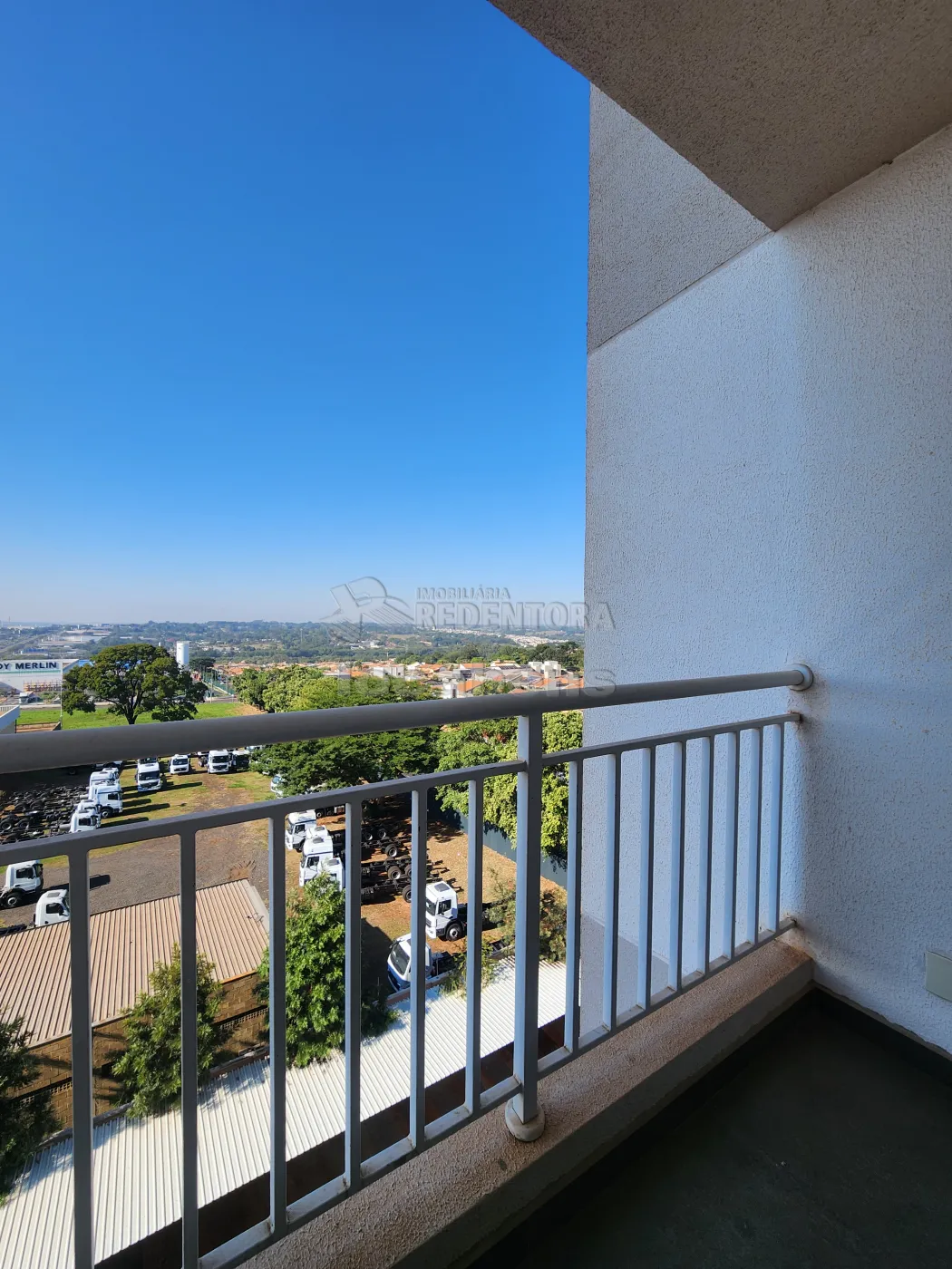 Alugar Apartamento / Padr&atilde;o em S&atilde;o Jos&eacute; do Rio Preto R$ 1.700,00 - Foto 3