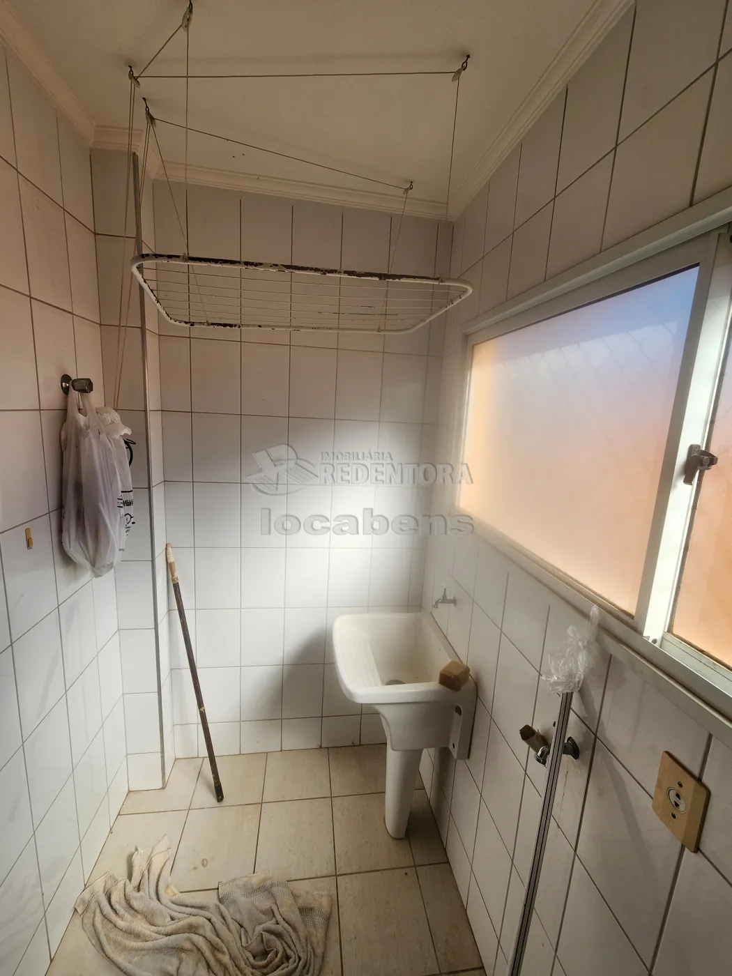 Alugar Apartamento / Padr&atilde;o em S&atilde;o Jos&eacute; do Rio Preto R$ 1.300,00 - Foto 6