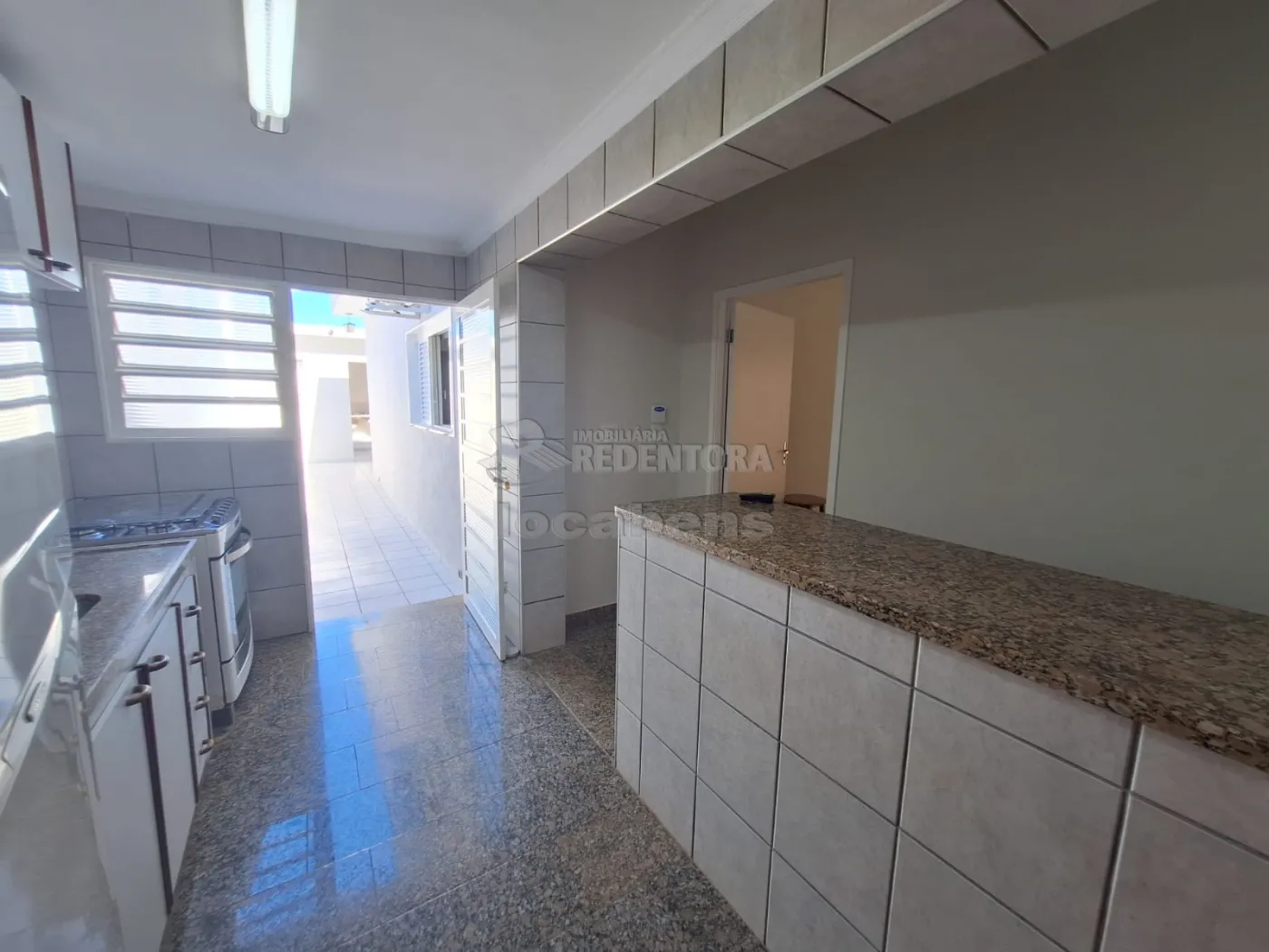 Alugar Casa / Padr&atilde;o em S&atilde;o Jos&eacute; do Rio Preto R$ 3.800,00 - Foto 19