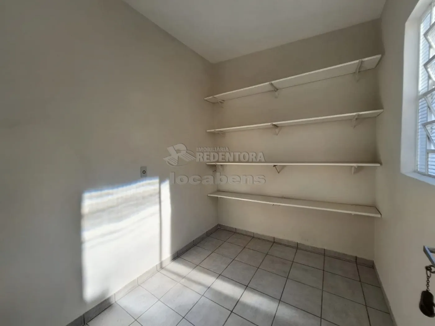Alugar Casa / Padr&atilde;o em S&atilde;o Jos&eacute; do Rio Preto R$ 3.800,00 - Foto 27