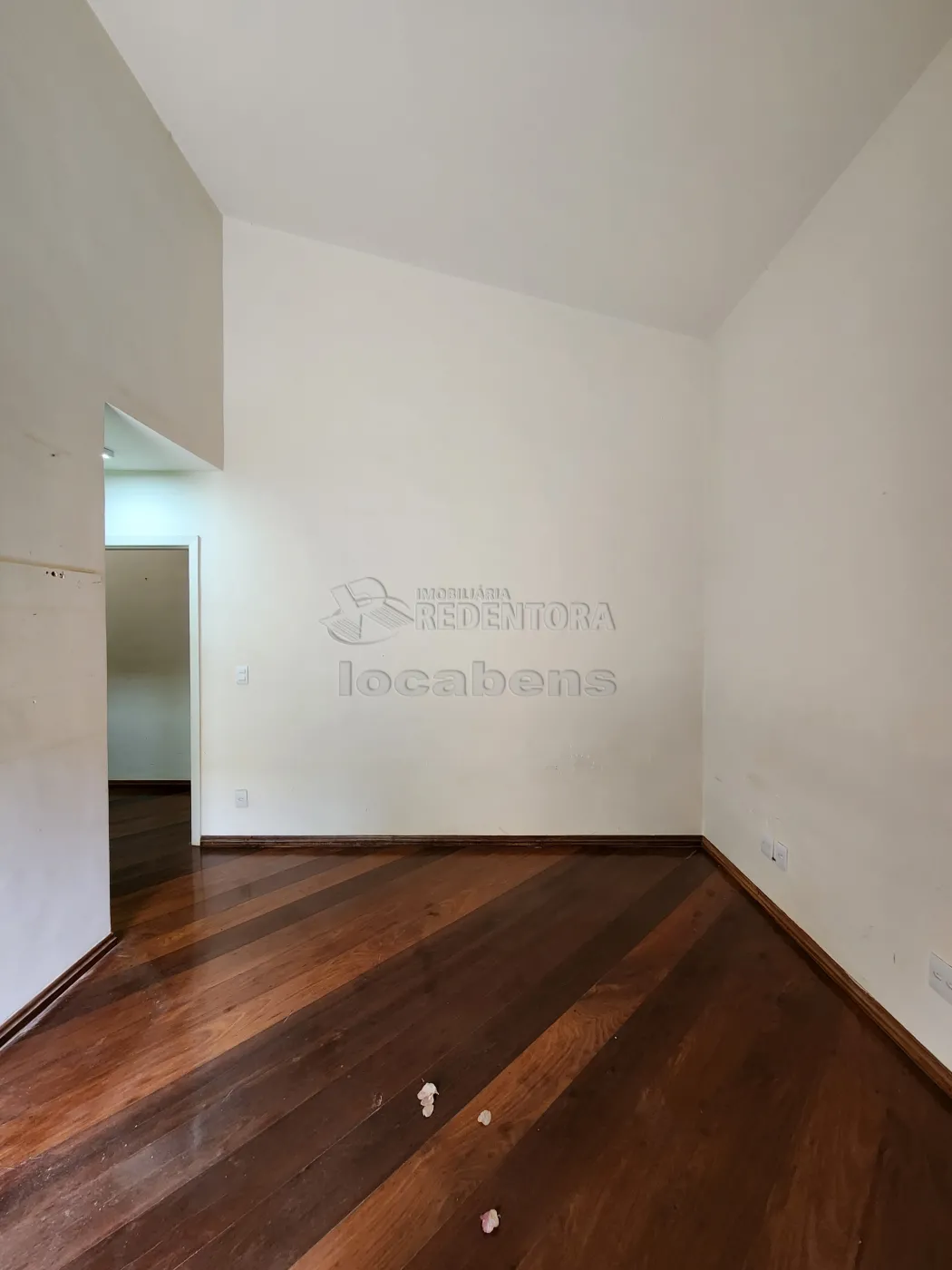 Alugar Casa / Condom&iacute;nio em S&atilde;o Jos&eacute; do Rio Preto R$ 10.000,00 - Foto 24