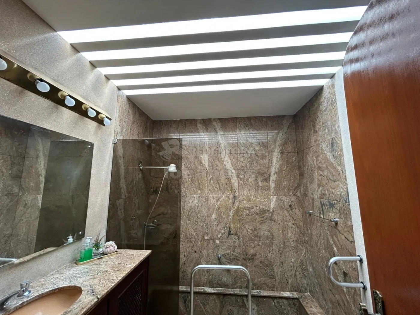 Comprar Casa / Padr&atilde;o em S&atilde;o Jos&eacute; do Rio Preto R$ 1.600.000,00 - Foto 24
