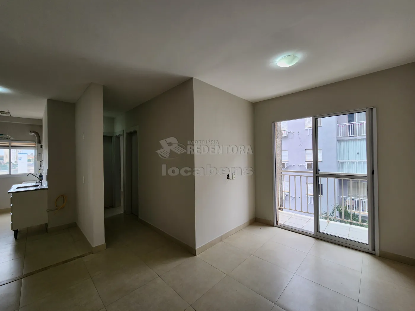Alugar Apartamento / Padr&atilde;o em S&atilde;o Jos&eacute; do Rio Preto R$ 1.000,00 - Foto 1