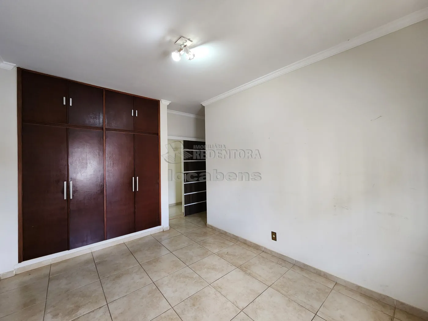 Alugar Apartamento / Padr&atilde;o em S&atilde;o Jos&eacute; do Rio Preto R$ 2.500,00 - Foto 5