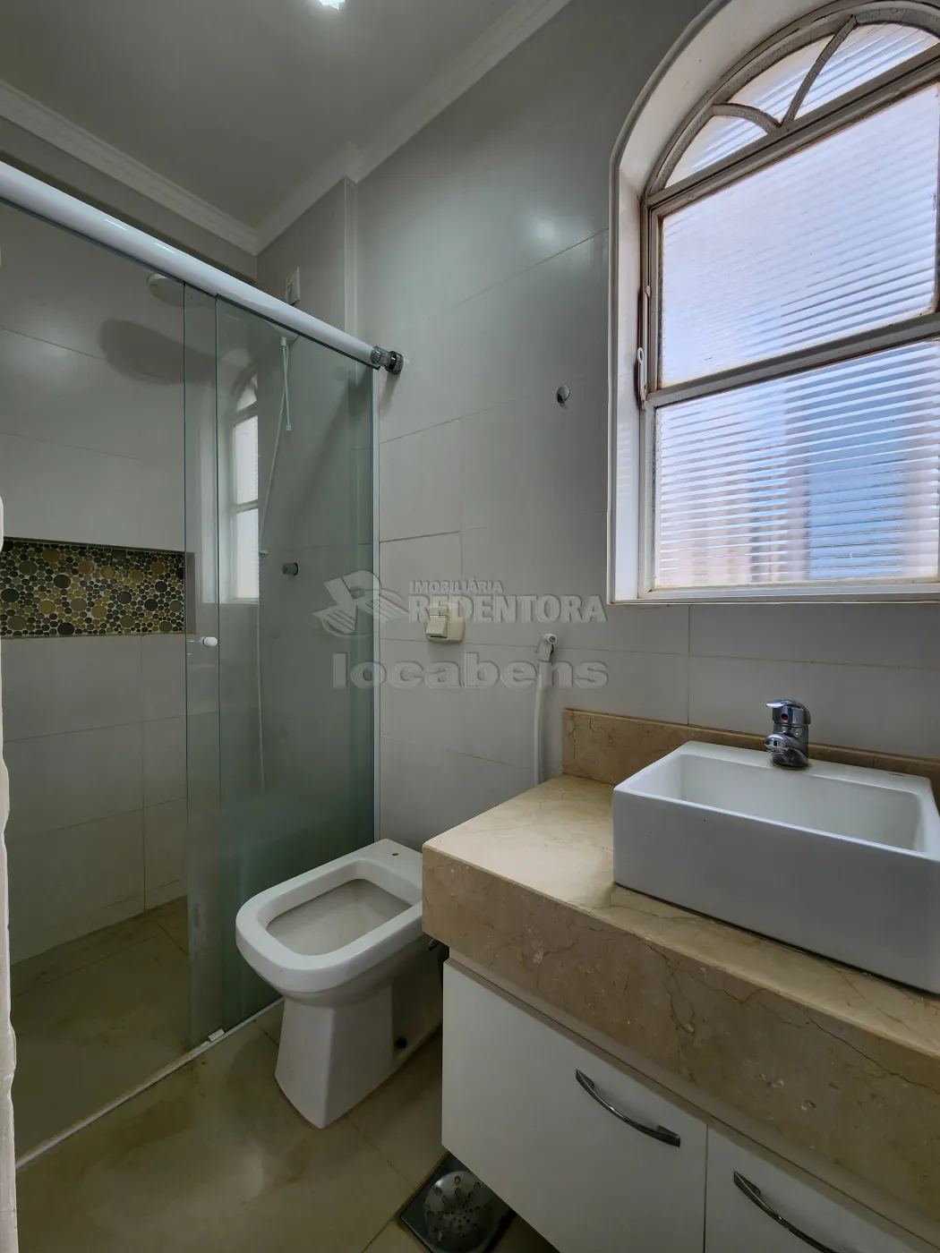 Alugar Apartamento / Padr&atilde;o em S&atilde;o Jos&eacute; do Rio Preto R$ 2.500,00 - Foto 8