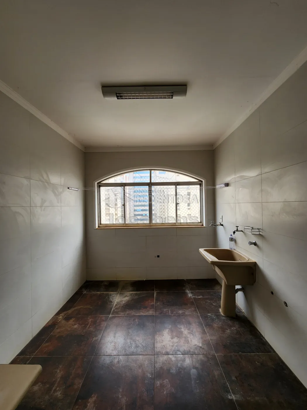 Alugar Apartamento / Padr&atilde;o em S&atilde;o Jos&eacute; do Rio Preto R$ 2.500,00 - Foto 15