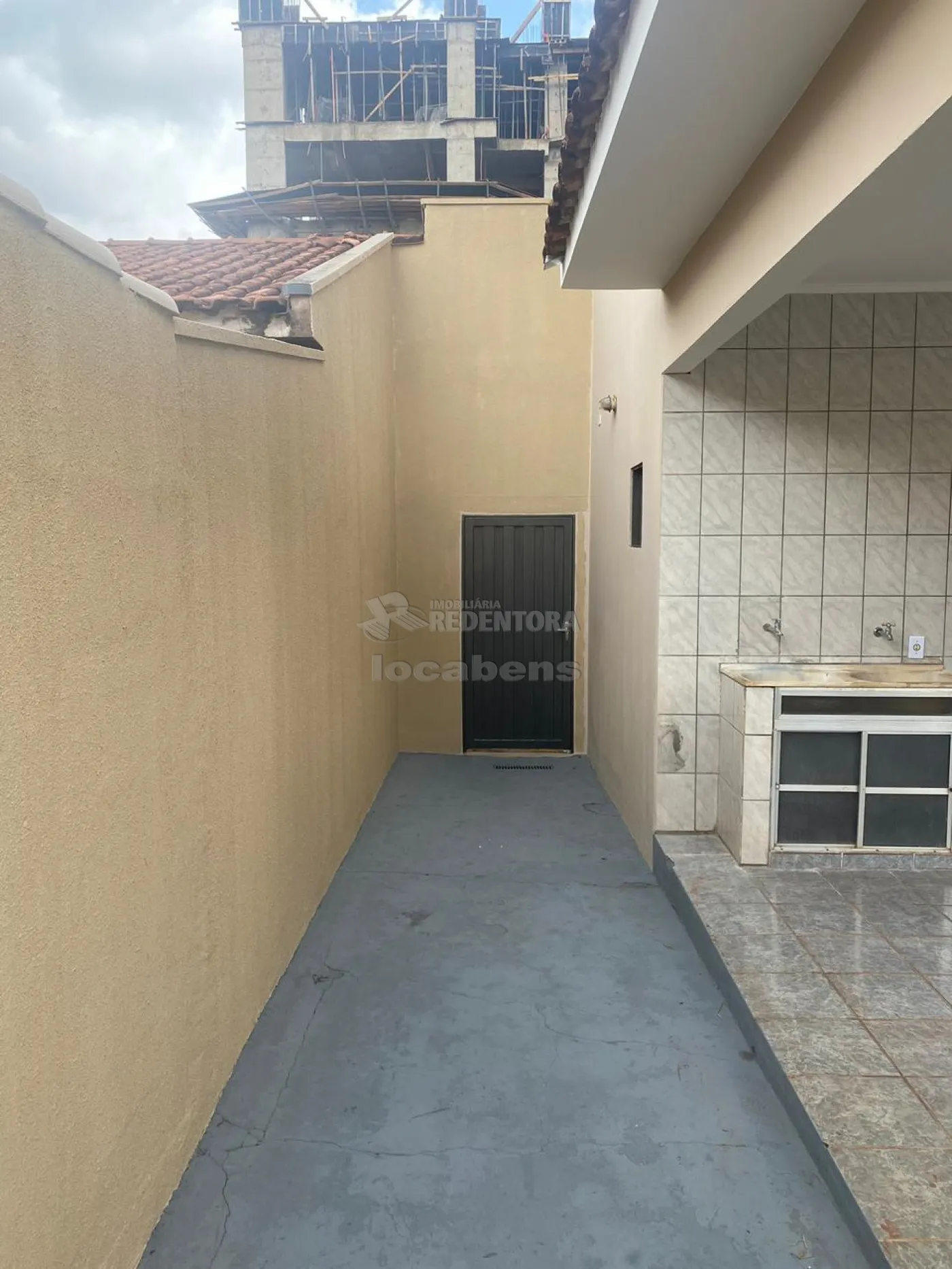 Alugar Casa / Sobrado em Bady Bassitt R$ 2.300,00 - Foto 9