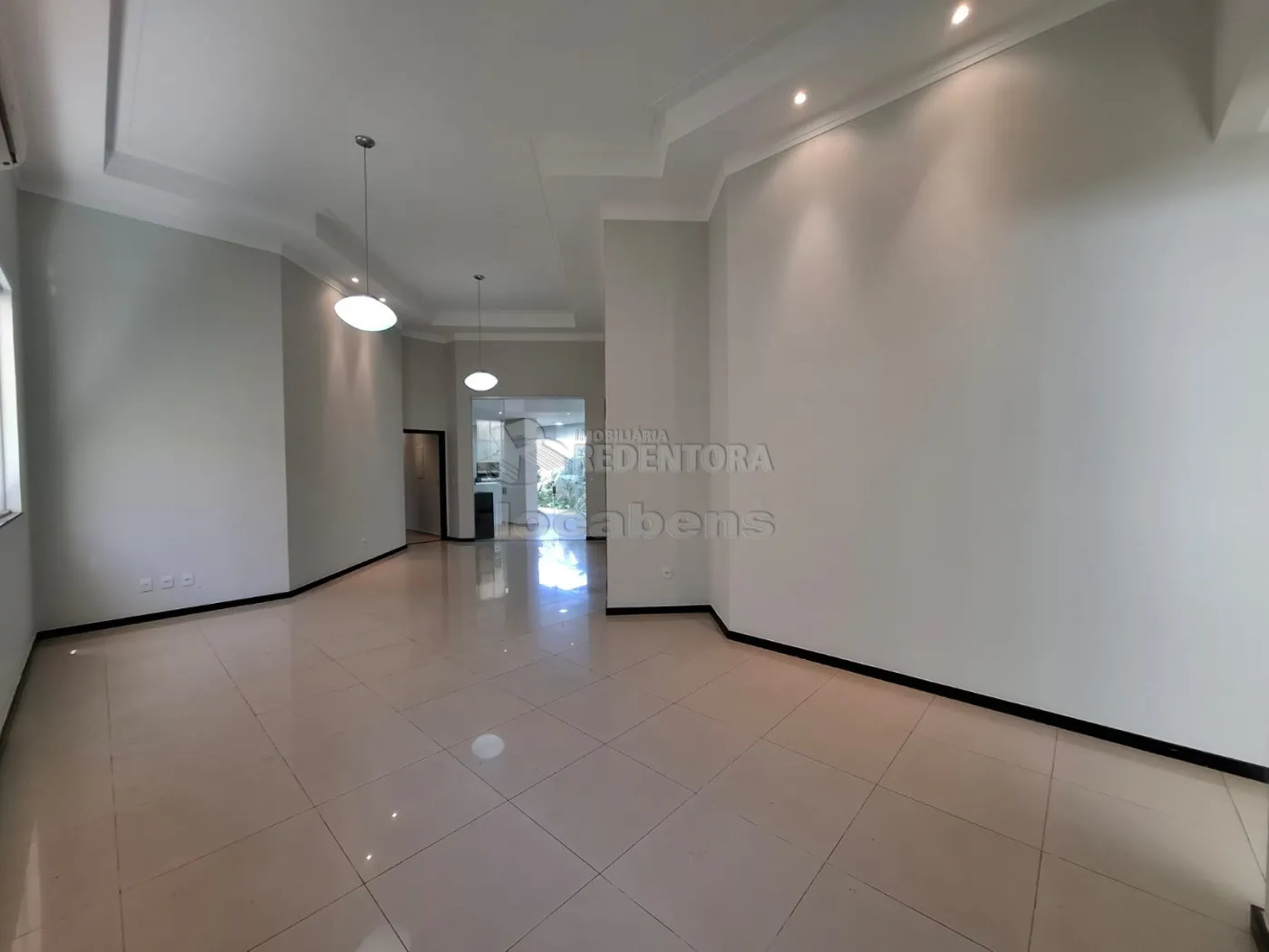 Alugar Casa / Condom&iacute;nio em S&atilde;o Jos&eacute; do Rio Preto R$ 6.000,00 - Foto 2