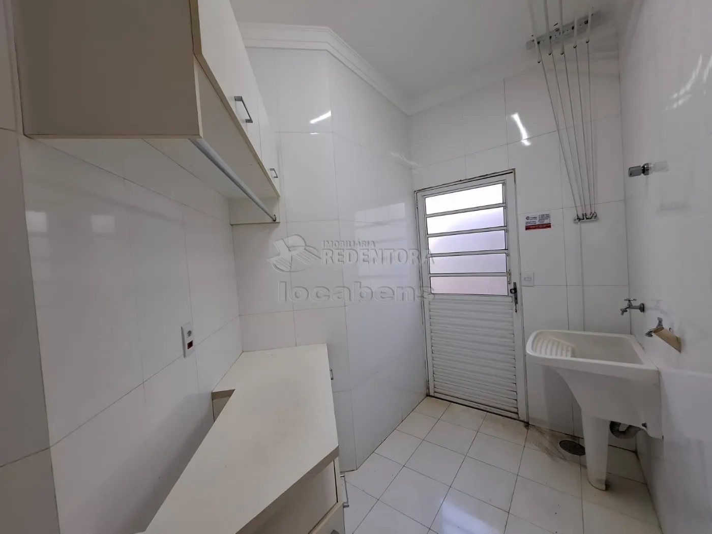 Alugar Casa / Condom&iacute;nio em S&atilde;o Jos&eacute; do Rio Preto R$ 6.000,00 - Foto 9