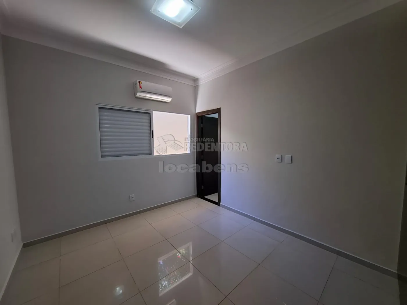 Alugar Casa / Condom&iacute;nio em S&atilde;o Jos&eacute; do Rio Preto R$ 6.000,00 - Foto 15