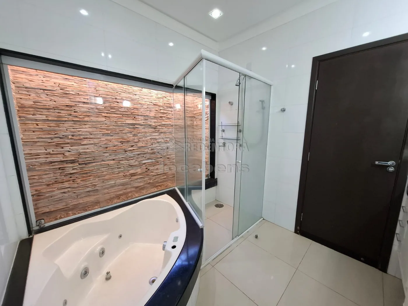Alugar Casa / Condom&iacute;nio em S&atilde;o Jos&eacute; do Rio Preto R$ 6.000,00 - Foto 22